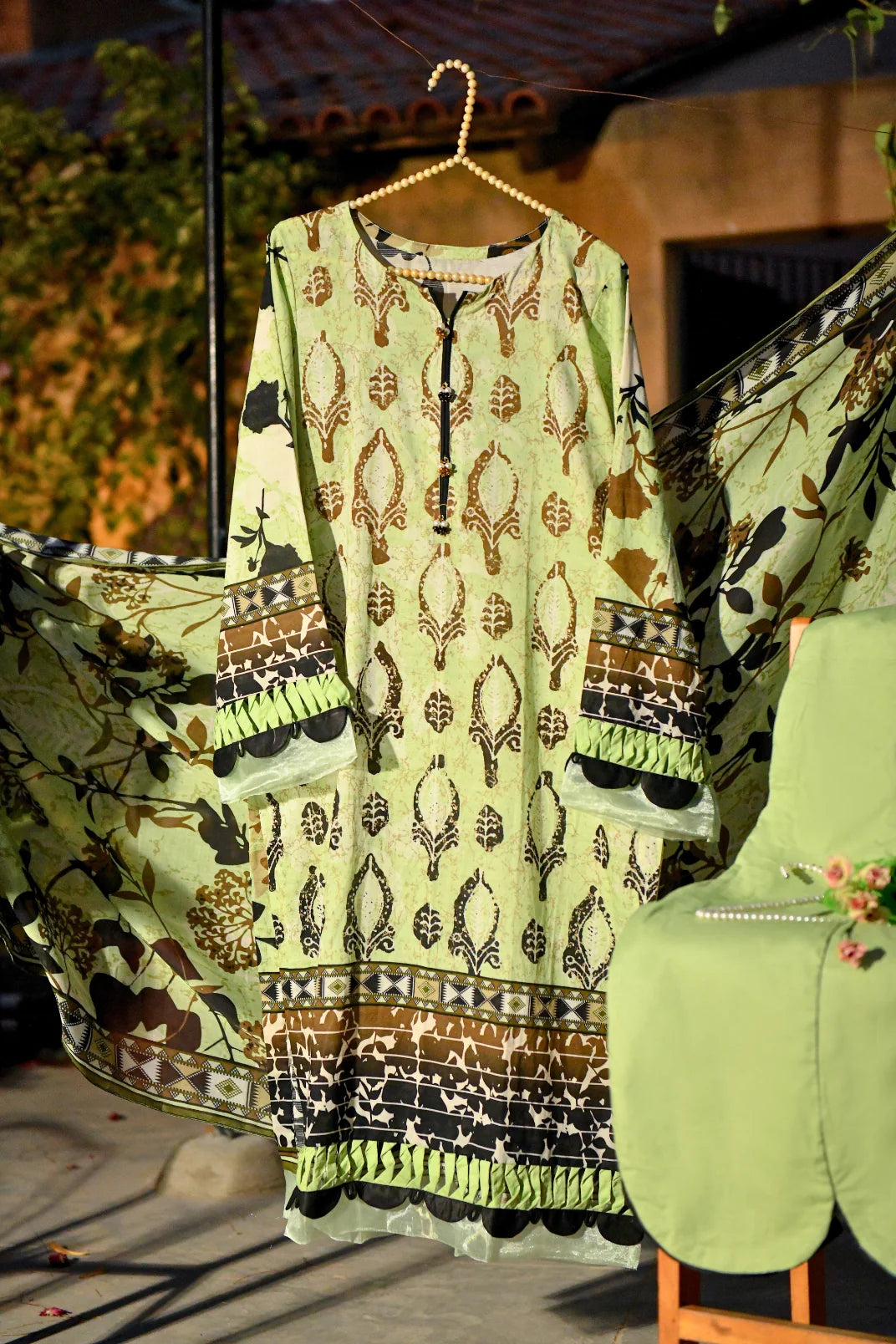 Eshay By Murahse Printed Doria Lawn 3-PC