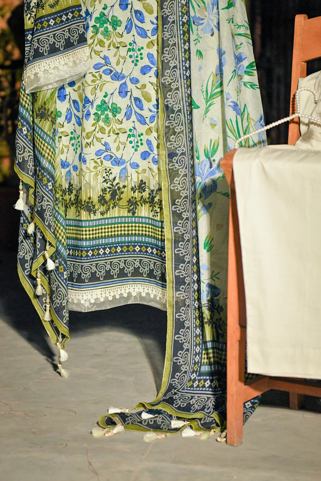 Eshay By Murahse Printed Doria Lawn 3-PC