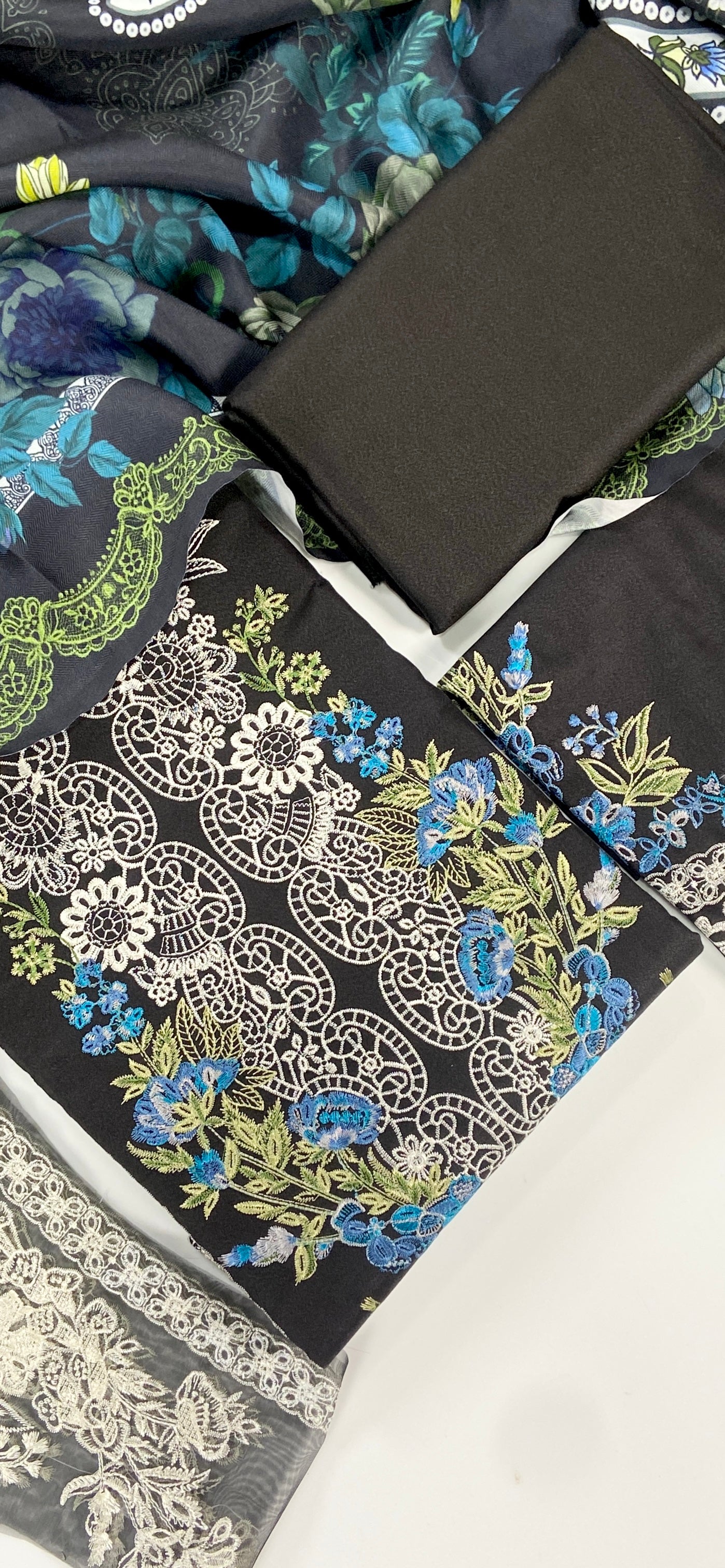 Jade Luxury Emb Dhanak 3PC