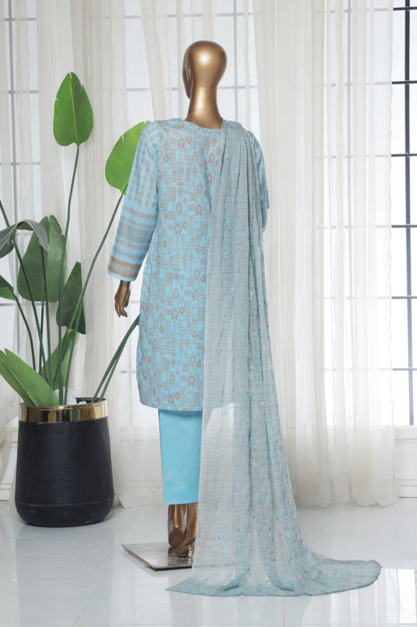 Vasl By Aifa Fancy Emb Lawn 3PC