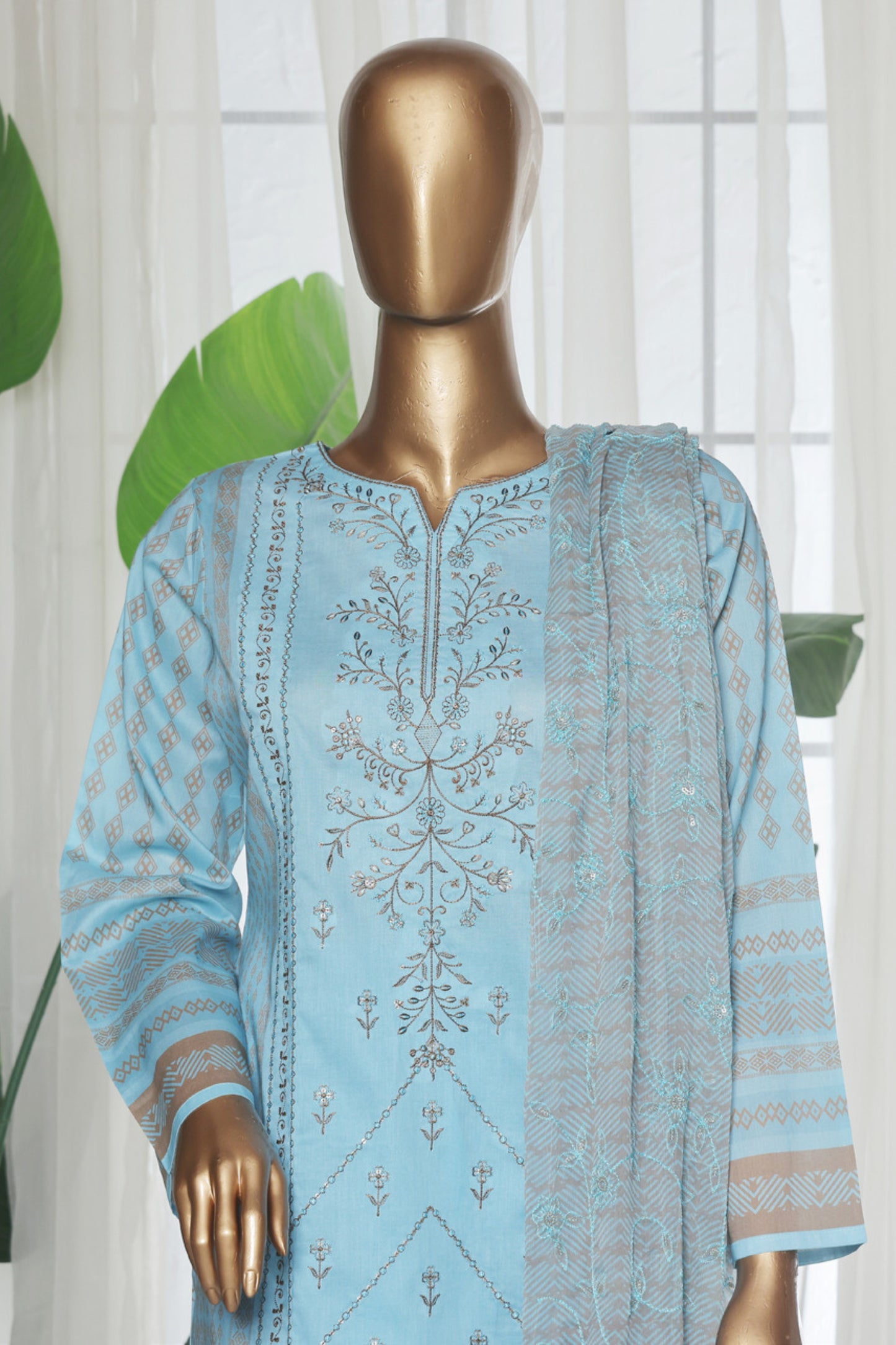 Vasl By Aifa Fancy Emb Lawn 3PC