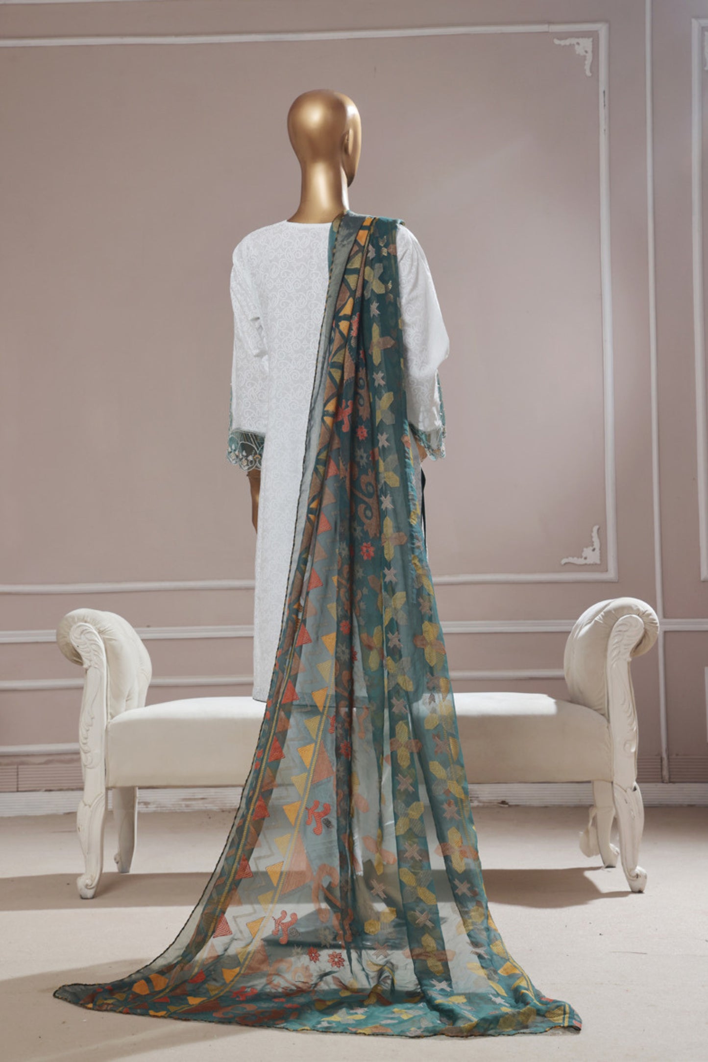 Fashion By Aifa Emb Lawn With Patches 3PC