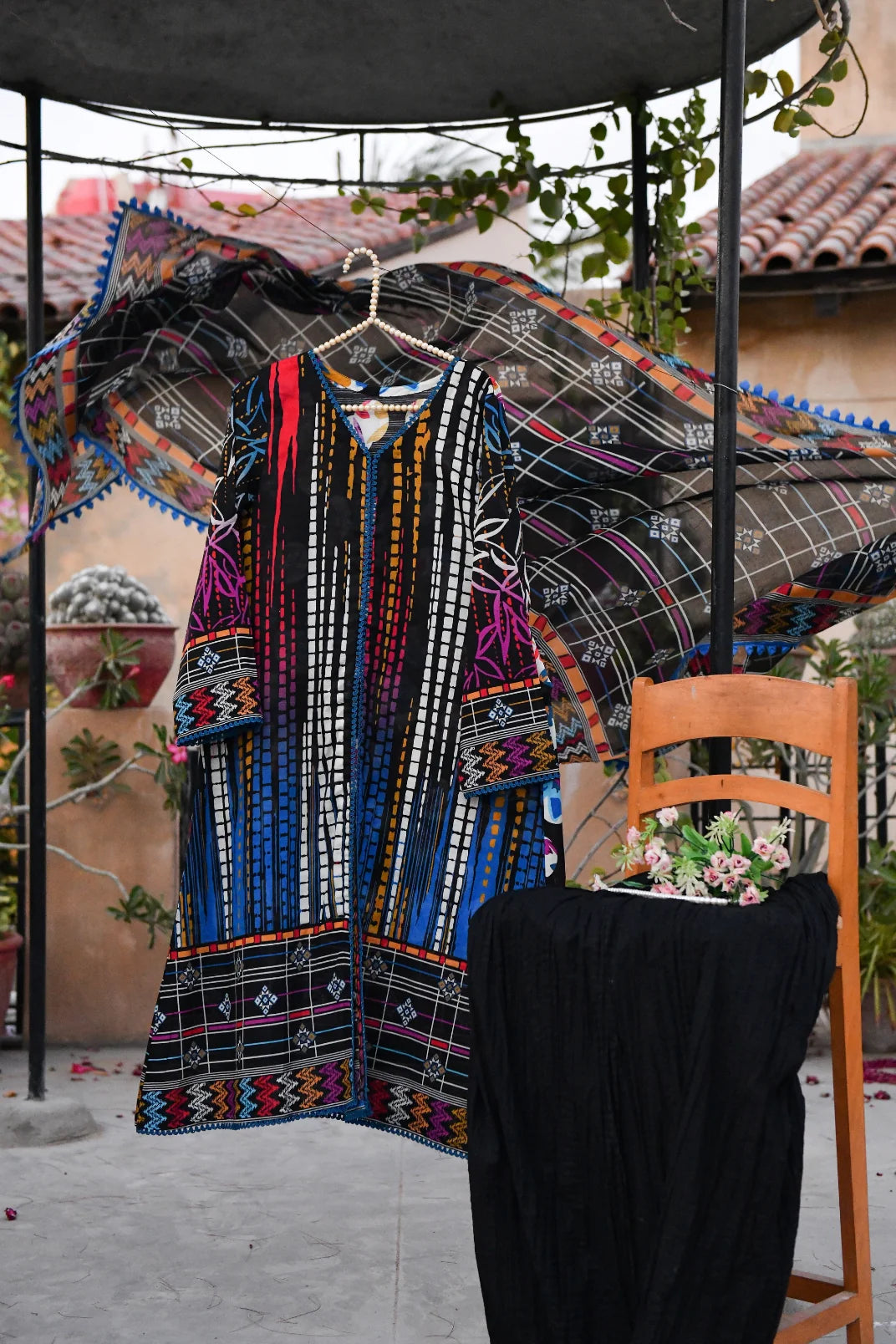 Eshay By Murahse Printed Doria Lawn 3-PC