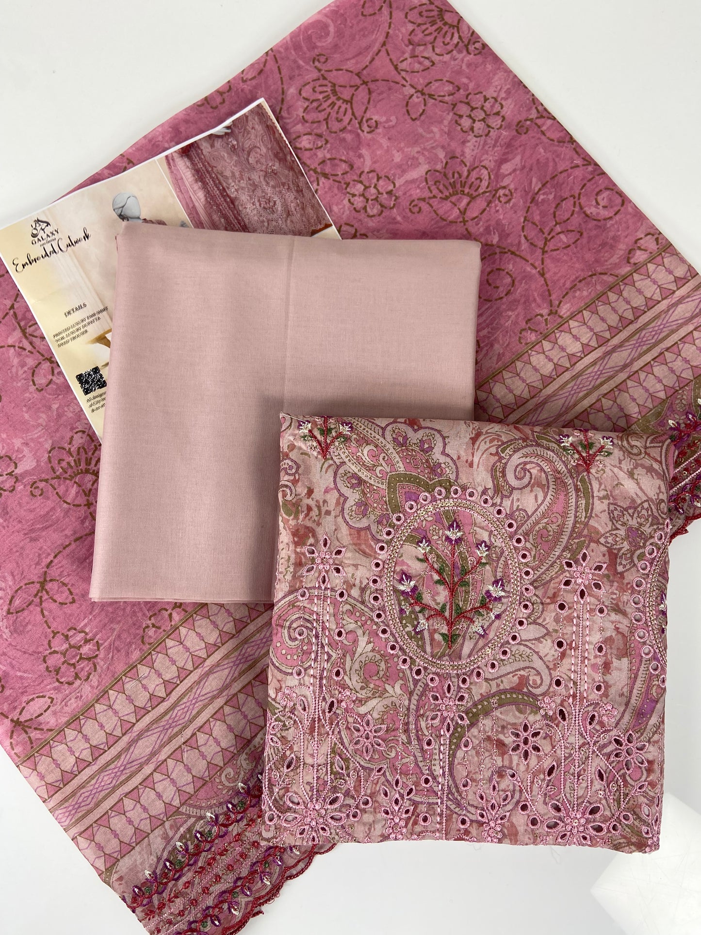 Almeerah Emb Lawn With Cutwork 3-PC