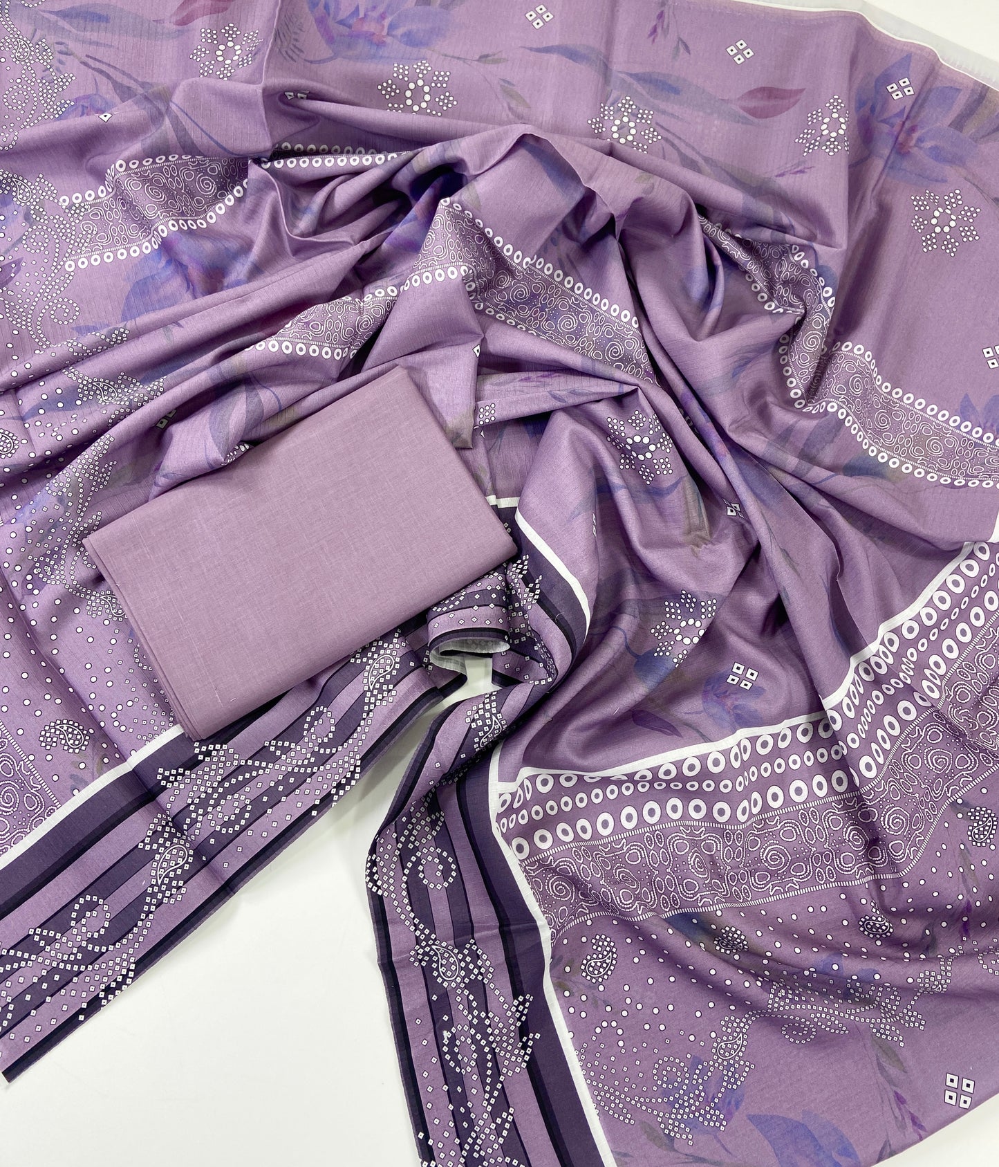 Anaya Noor Bana Dora Lawn 2PC