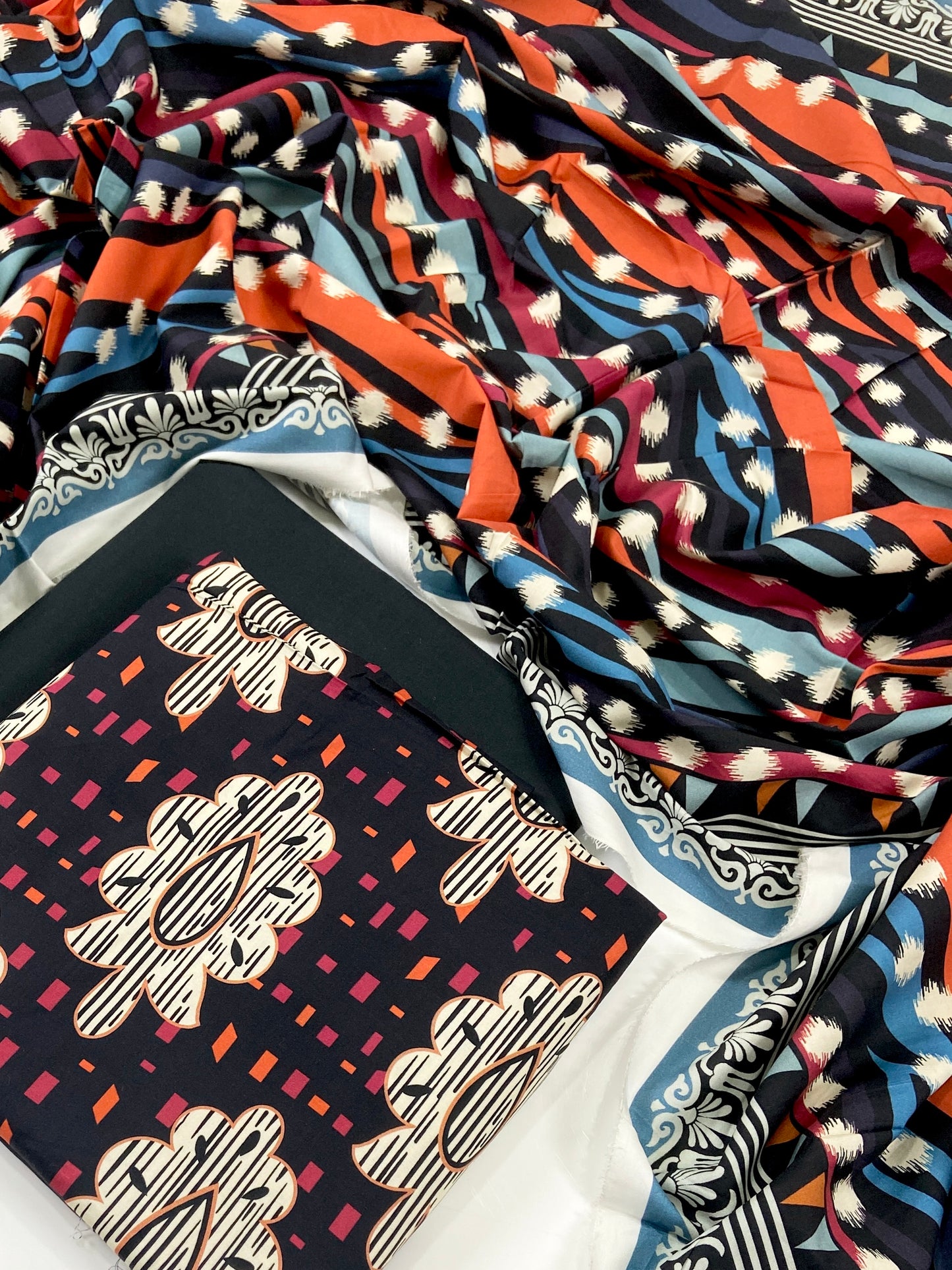 Sapphire Digital Printed Linen 3-PC