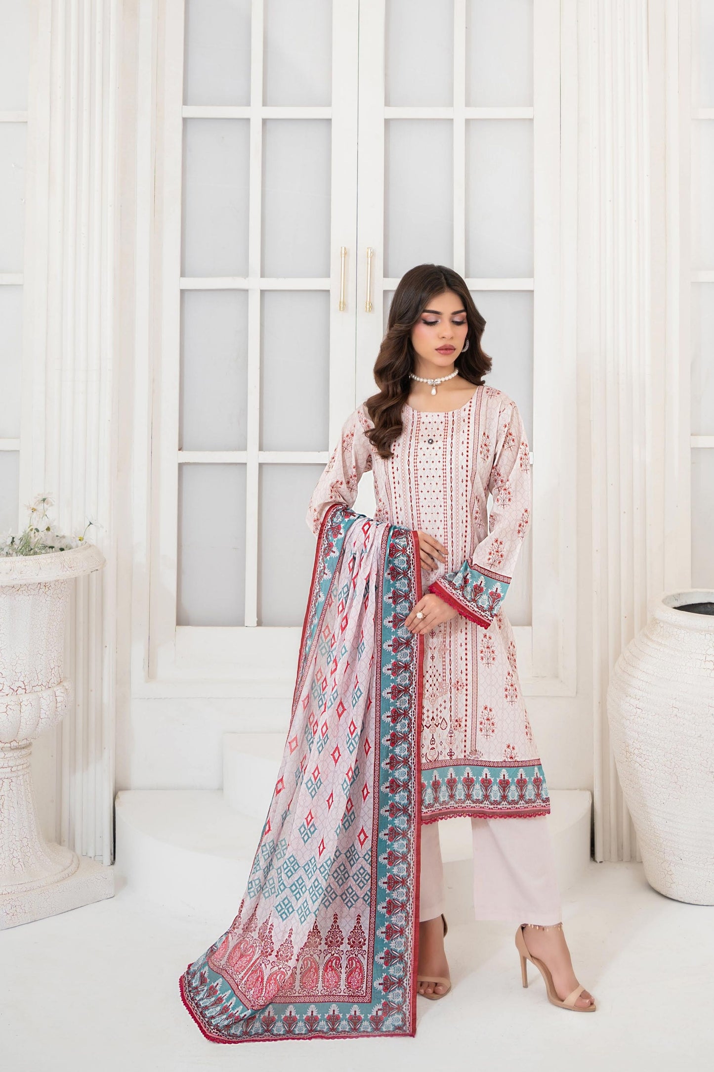 ( Bundle of 10 ) Sara
