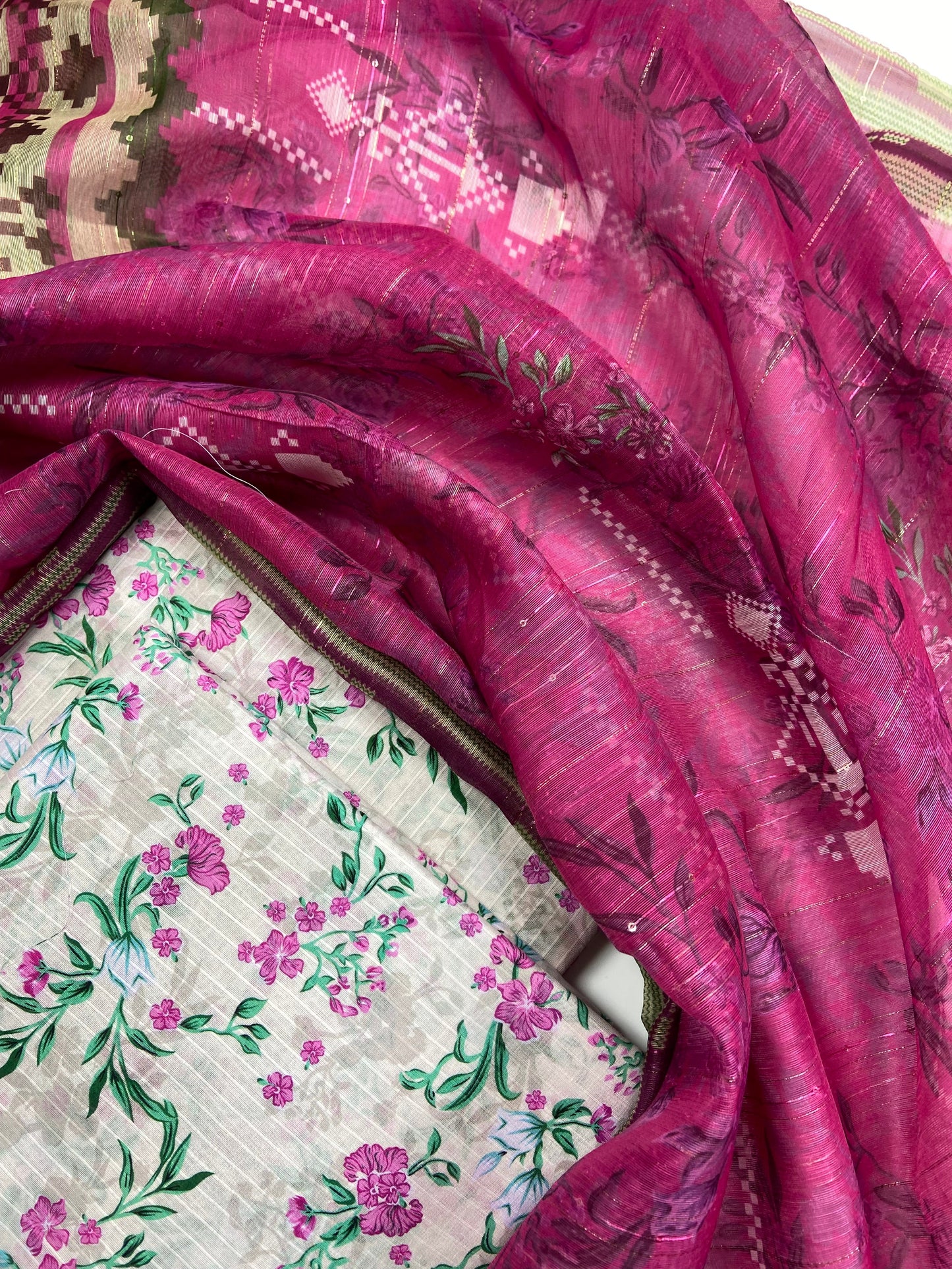 Bareeze Printed Lawn with Seq Dupatta 3-PC