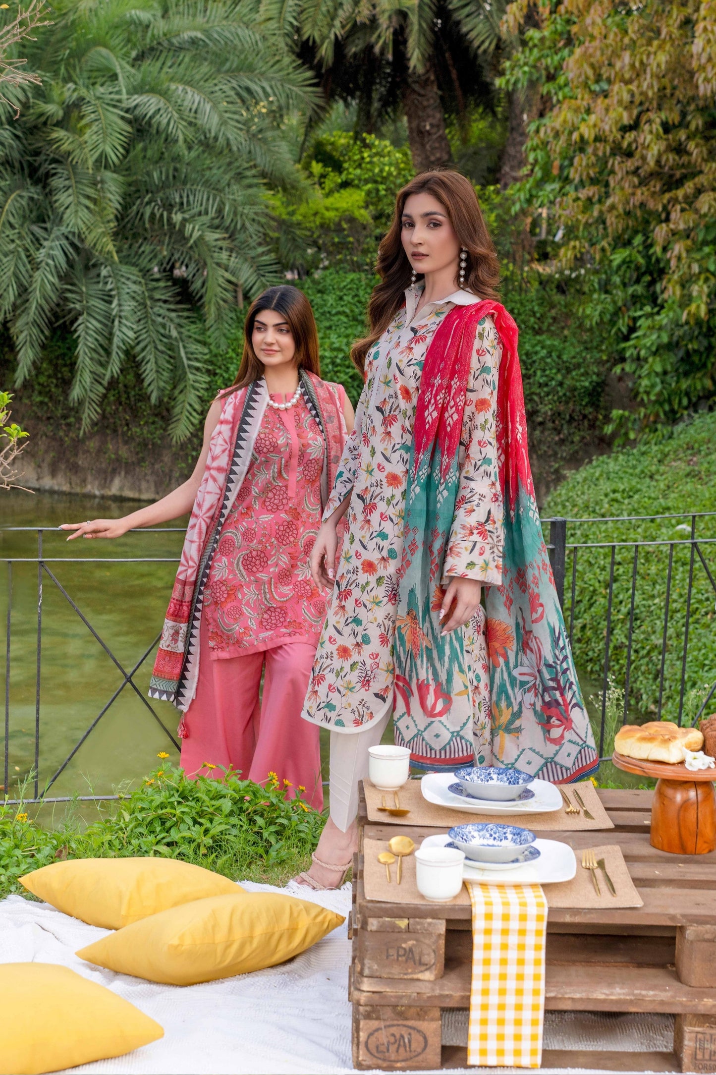 Wania Gold Printed Lawn 3PC