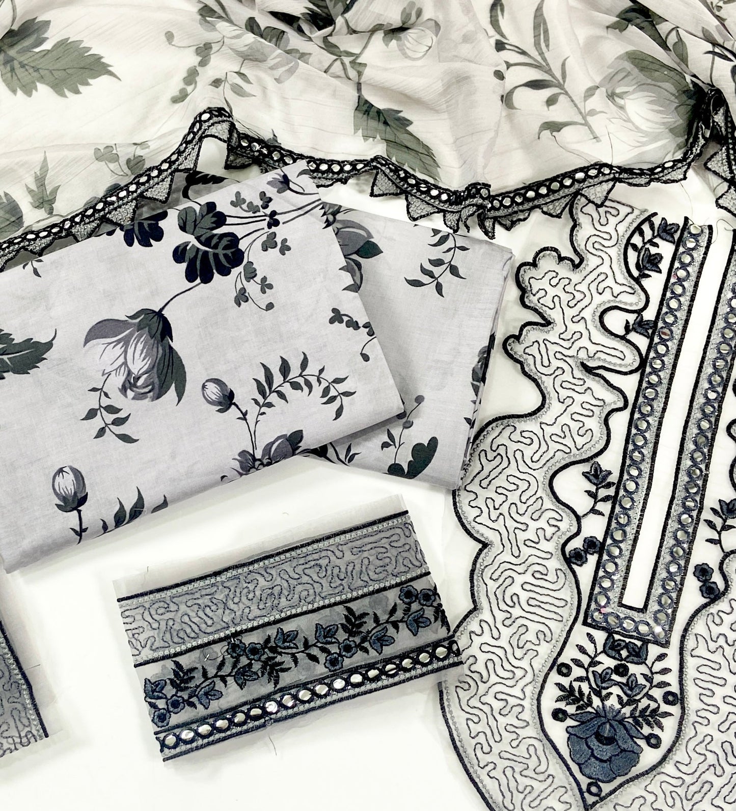 Aneelas Emb Luxury Lawn-3PC