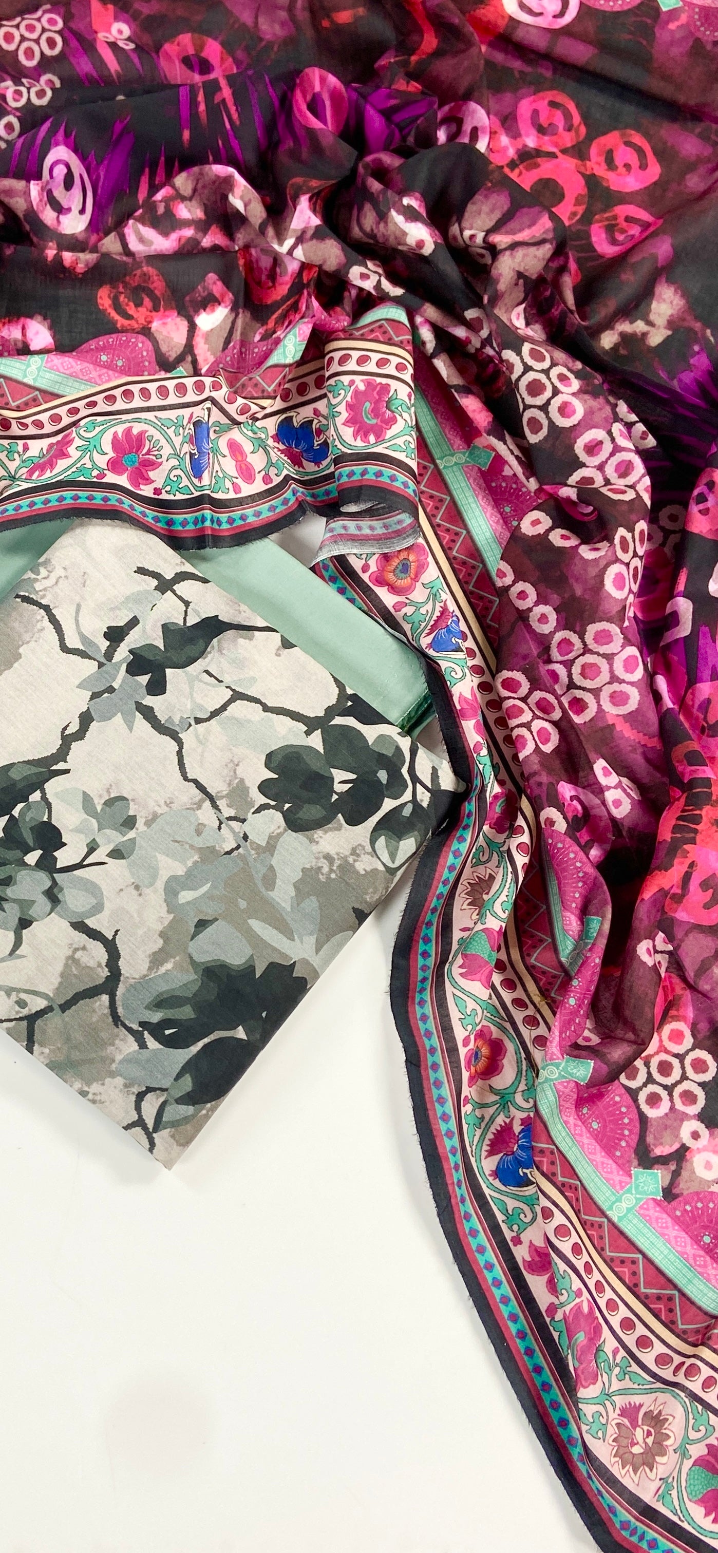 Edenrobe Digital Printed Lawn 2PC