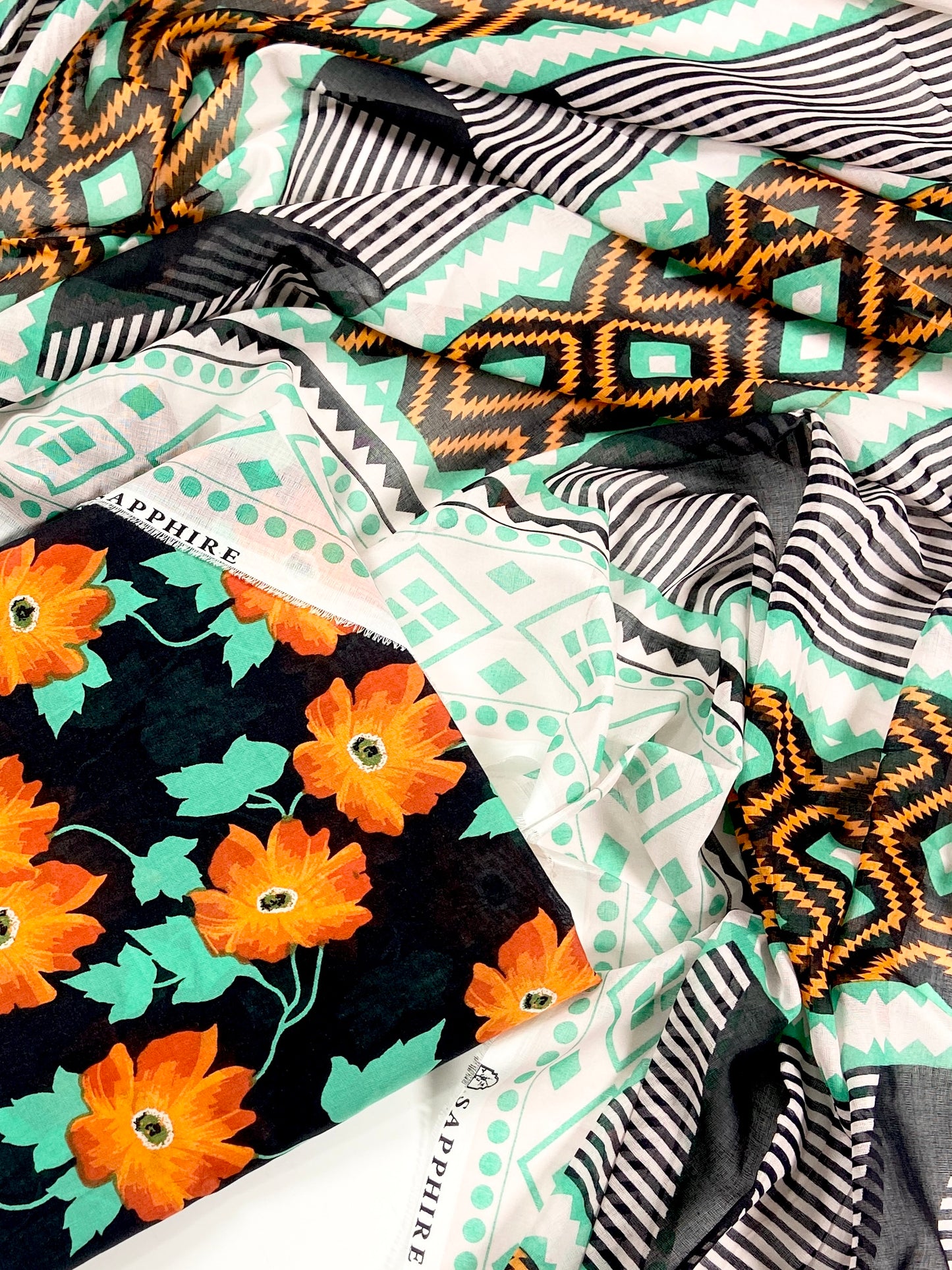 Sapphire Printed Lawn 3PC