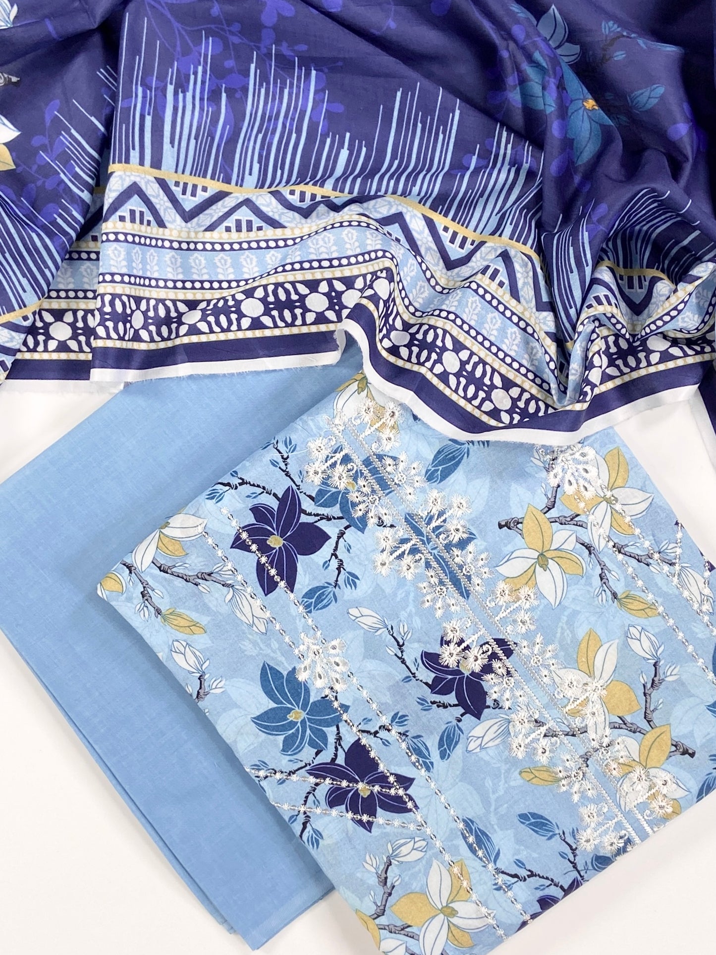 Riwaaz By Anaya Noor Printed & Emb Lawn 3PC