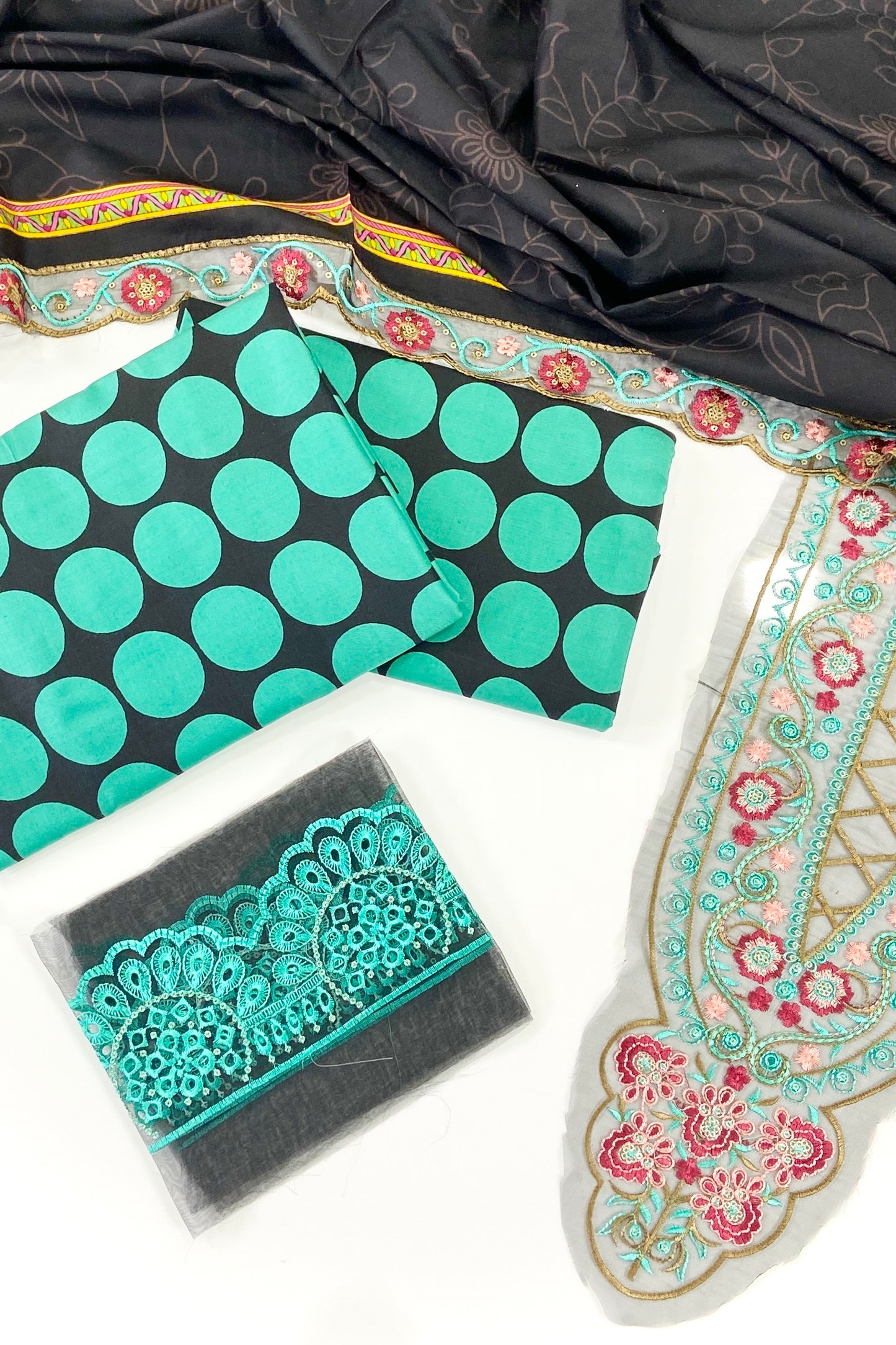 Charizma Luxury Emb Linen 3PC