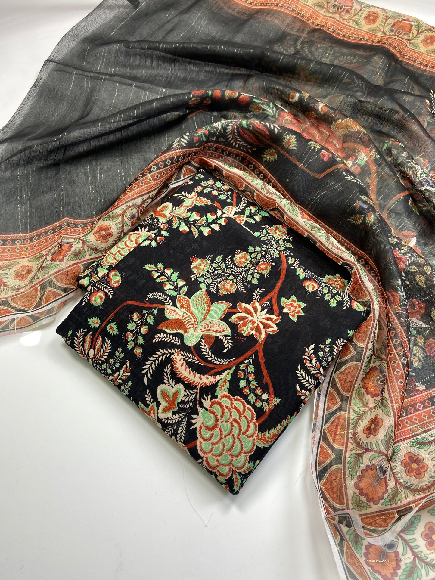 Bareeze Printed Lawn with Seq Dupatta 3-PC