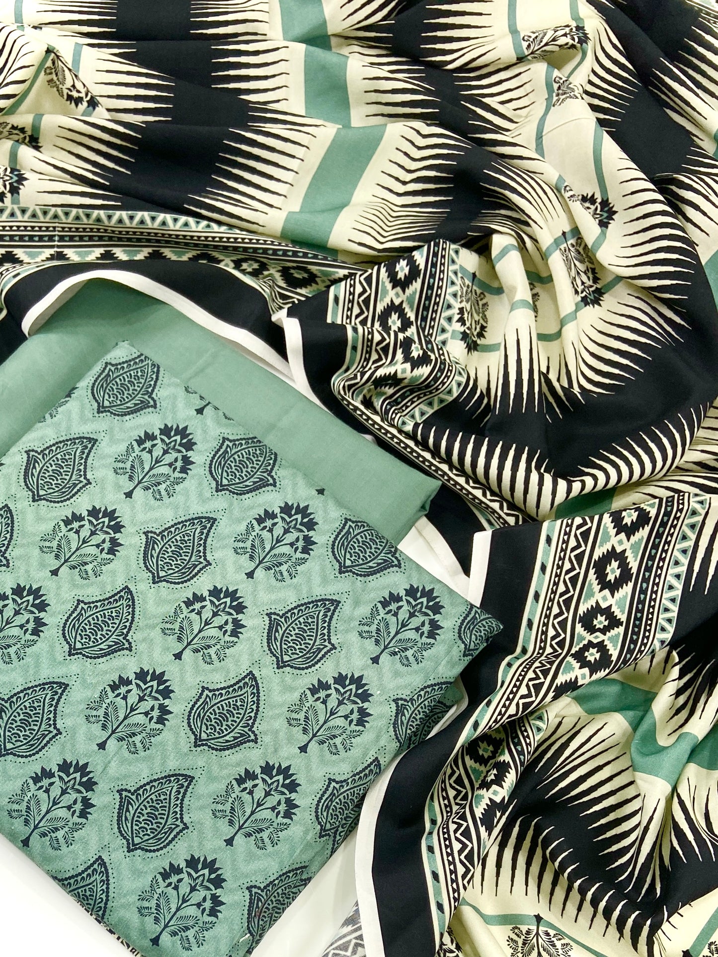 Sapphire Digital Printed Linen 3-PC