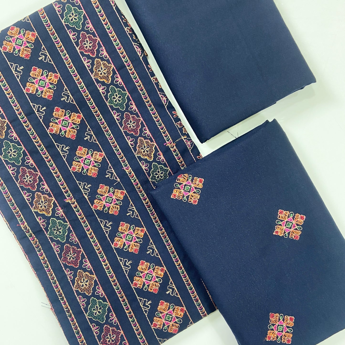 Bareeze Emb Karandi 2PC