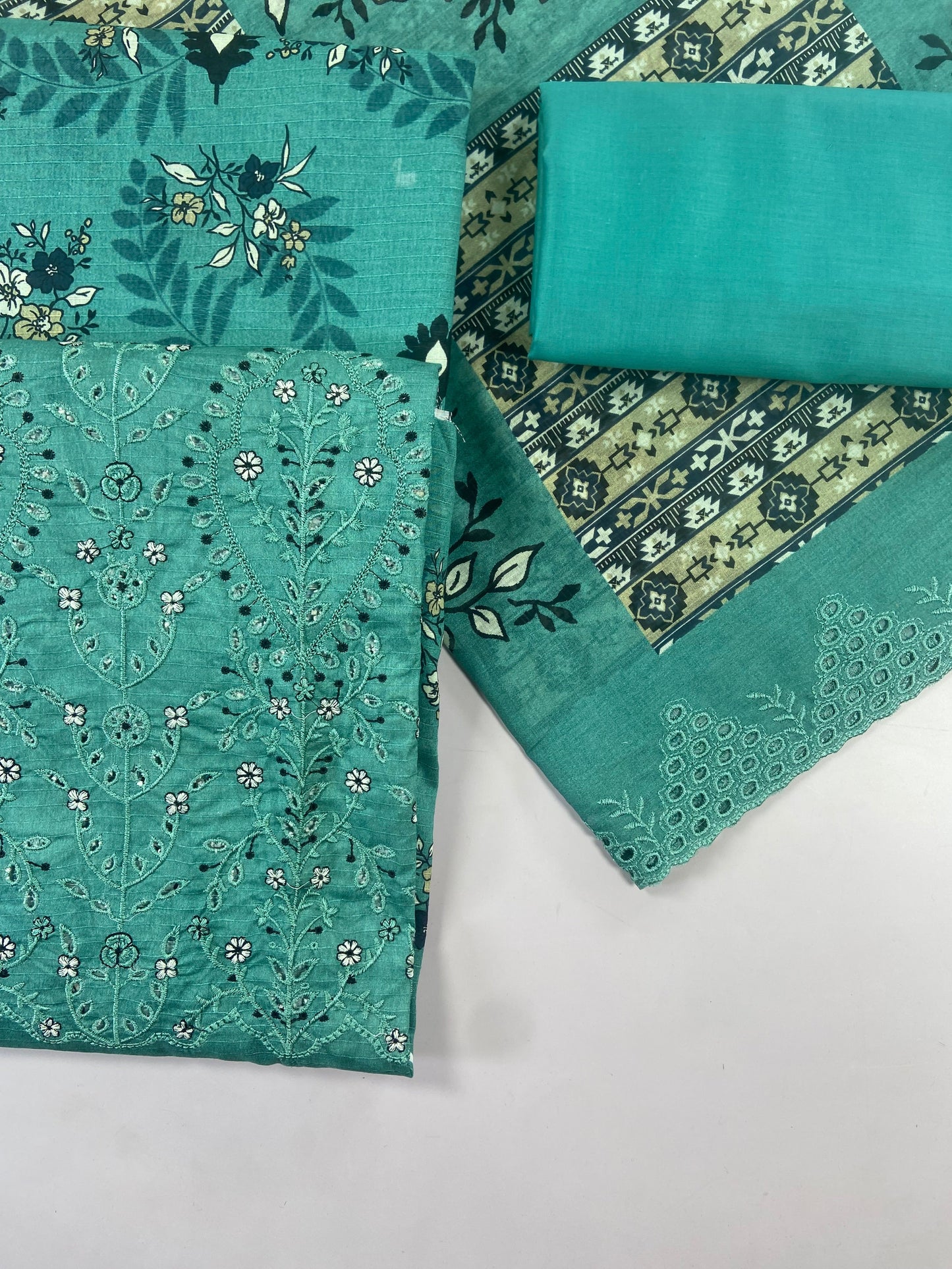 Narkins Bana Doria Boring Embroidered 3-PC