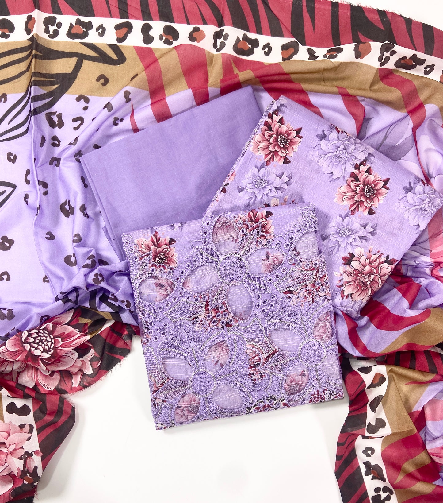 Anaya Noor Printed Bana Dora Lawn 3PC