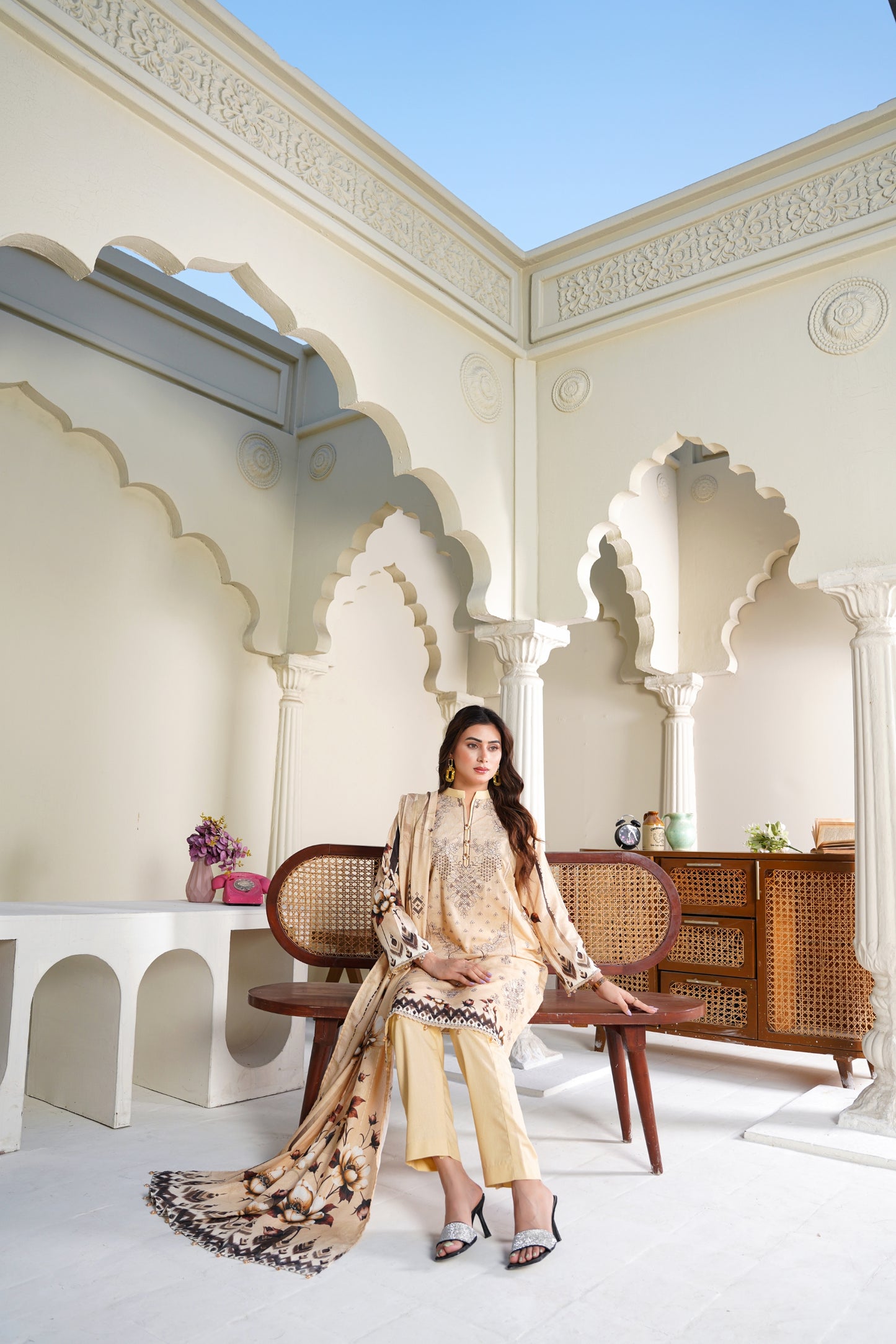 Cora By Anaya Noor Emb Karandi 3-PC