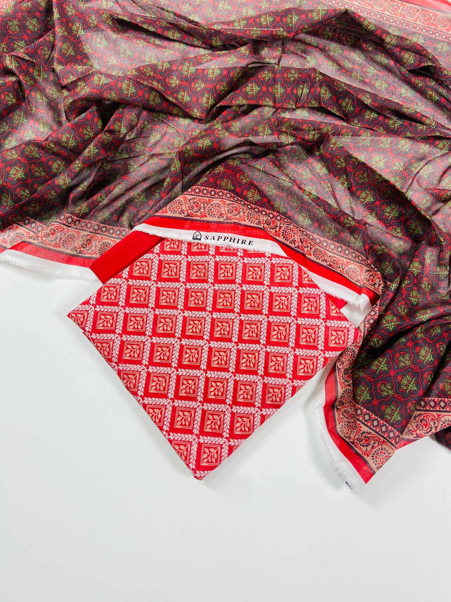 Sapphire Printed Lawn 3PC