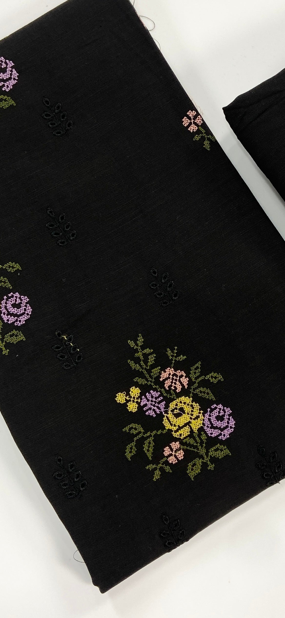 Bareeze Emb Khaddar 2PC