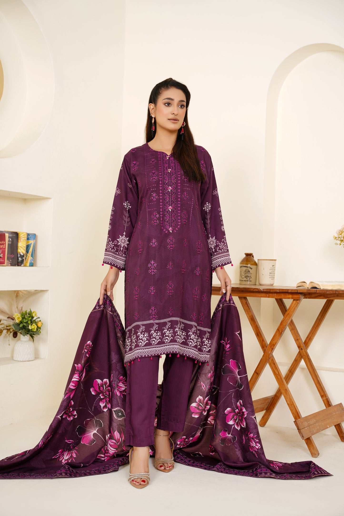 Narm o Nafees By Anaya Noor Embroidered Viscose 3PC