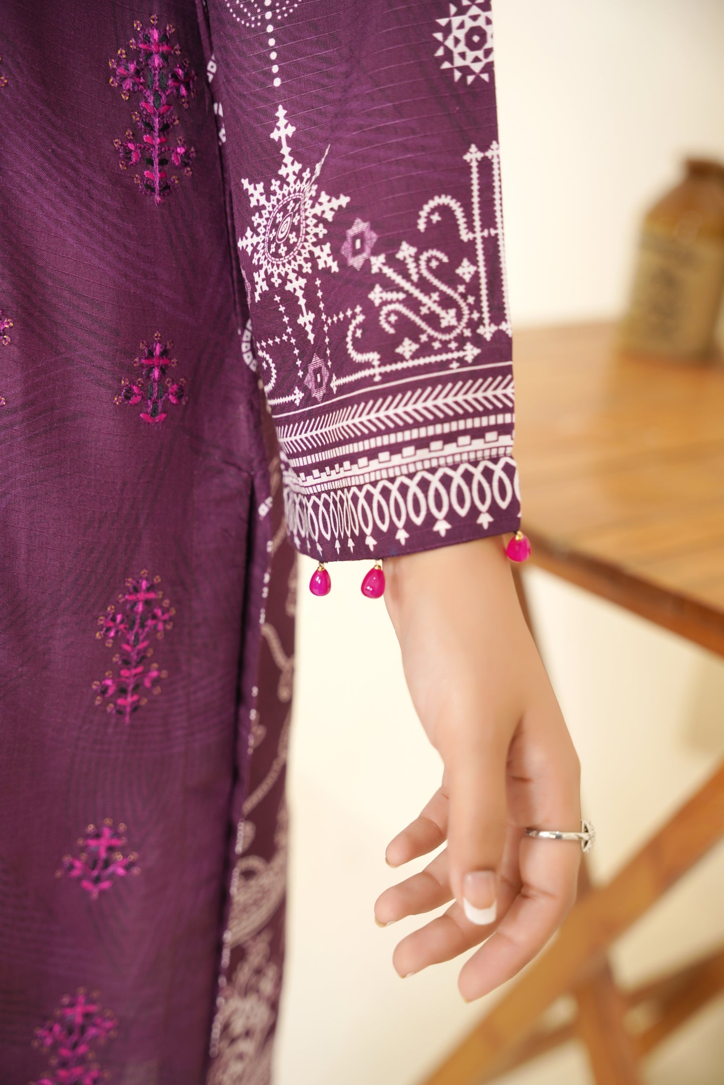 Narm o Nafees By Anaya Noor Embroidered Viscose 3PC