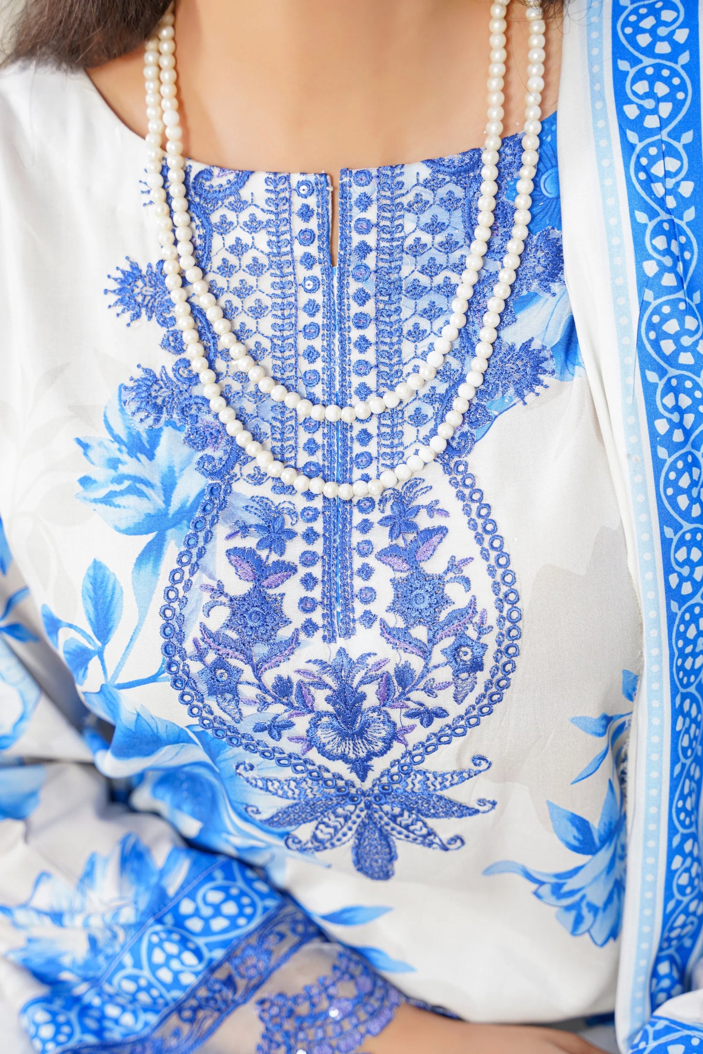 Baroque Printed Linen With Emb Patches 3PC