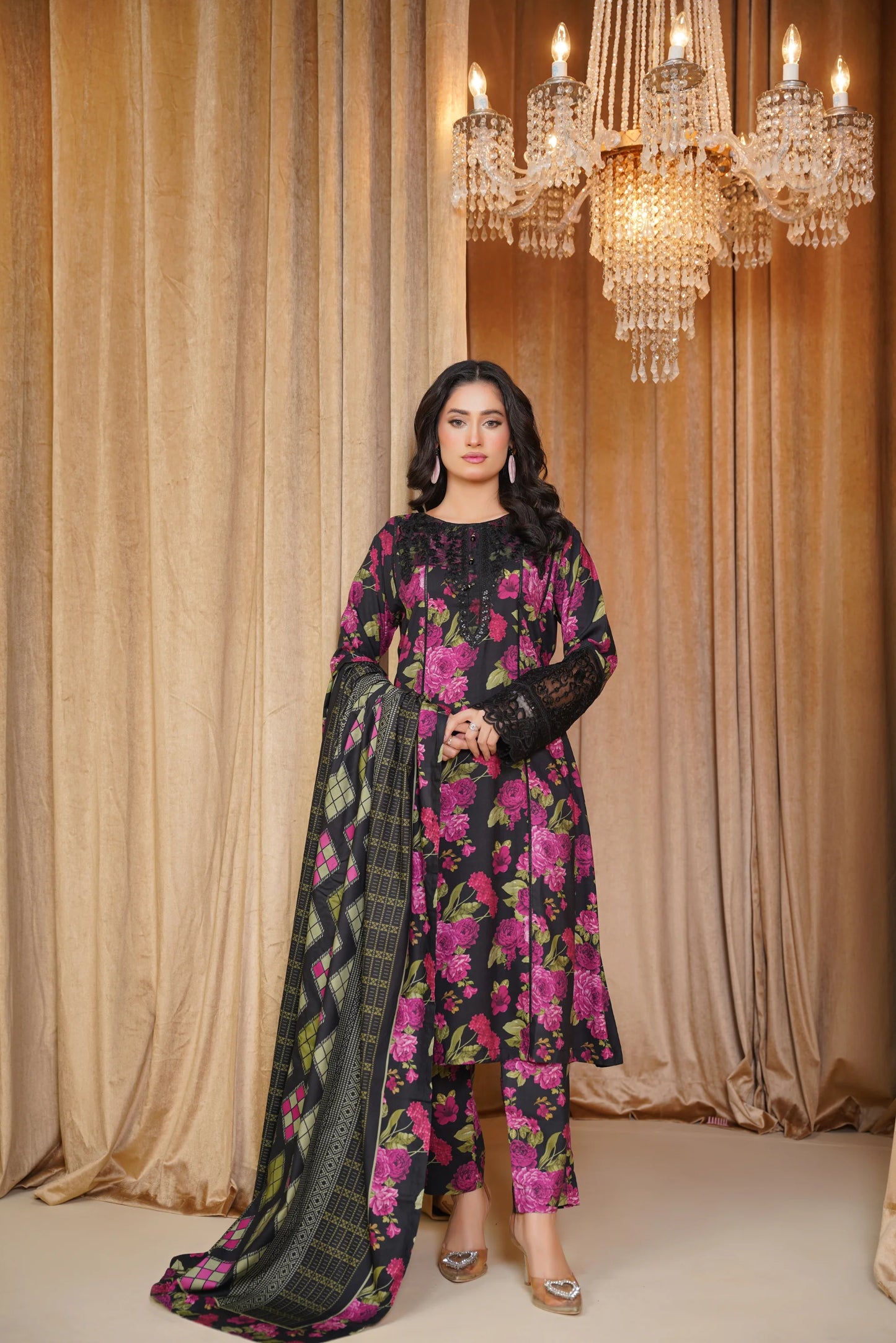 Baroque Printed Linen With Emb Patches 3PC