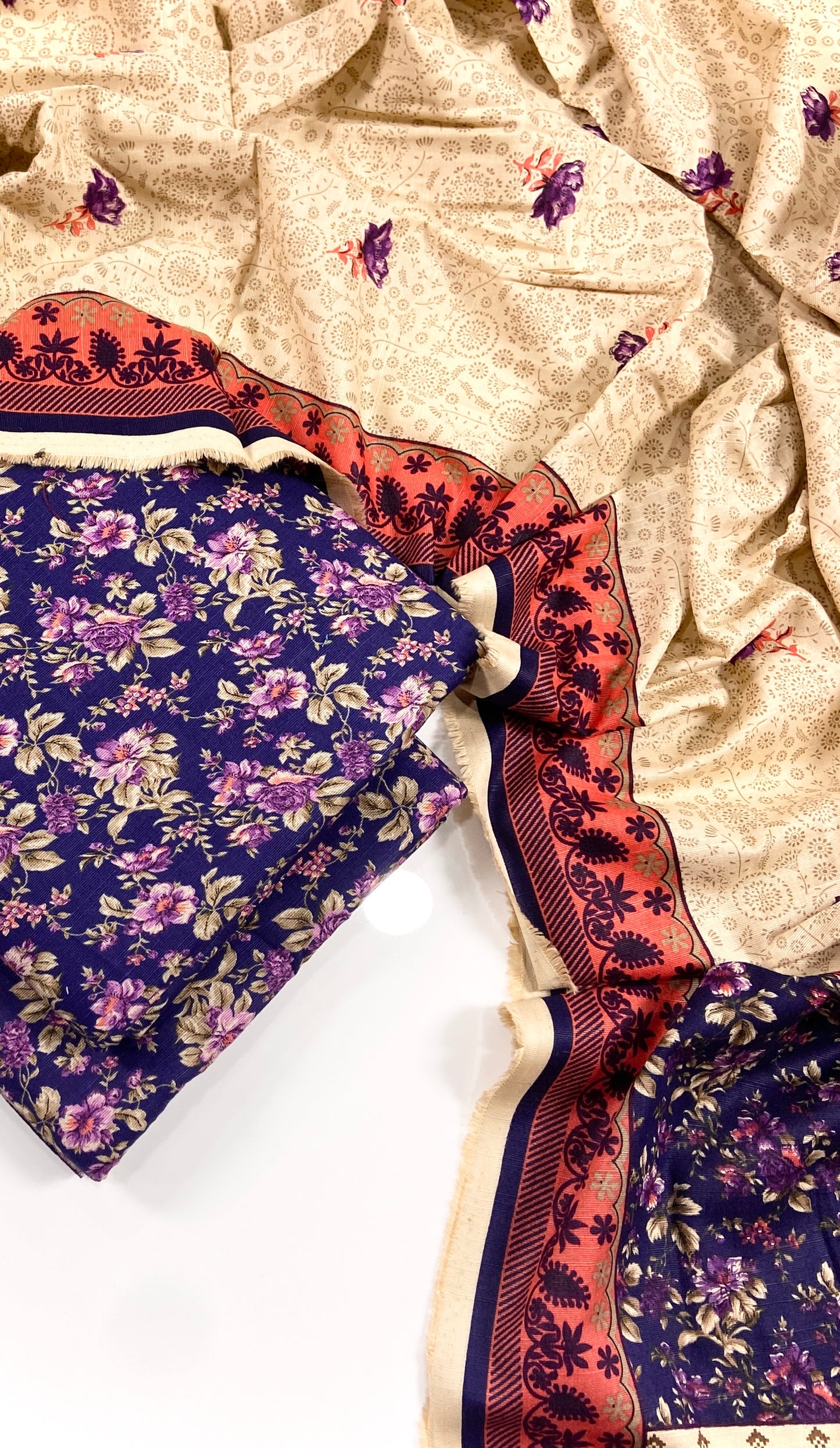 Kayseria All Over Digital Printed Khaddar 3PC