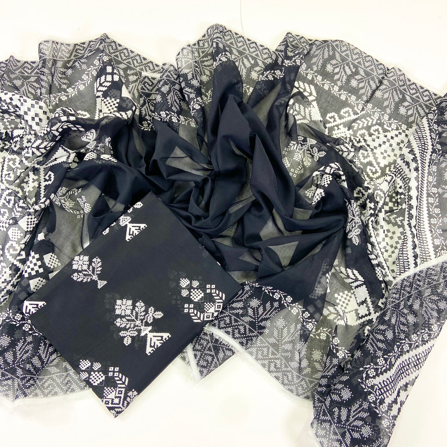 Digital Printed Shirt Dupatta Lawn 2PC