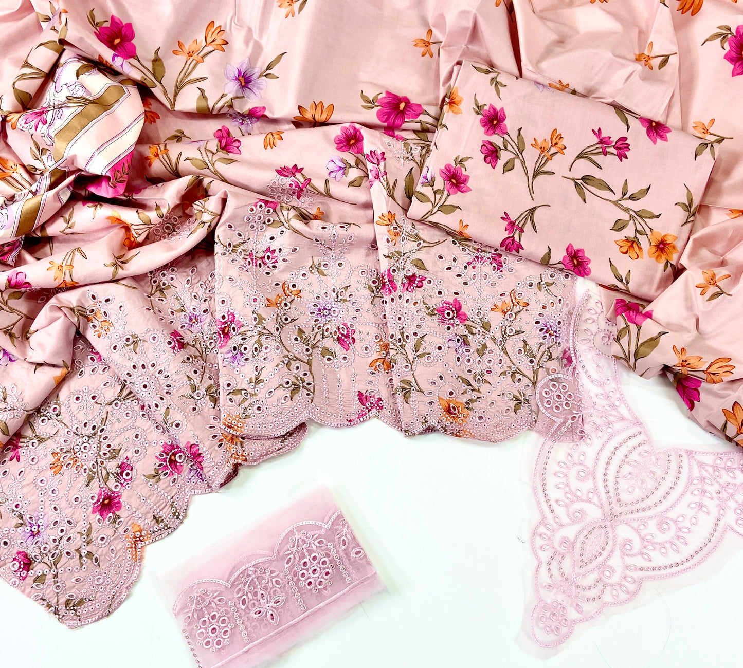Qalamkar Emb Linen With Patches 3PC