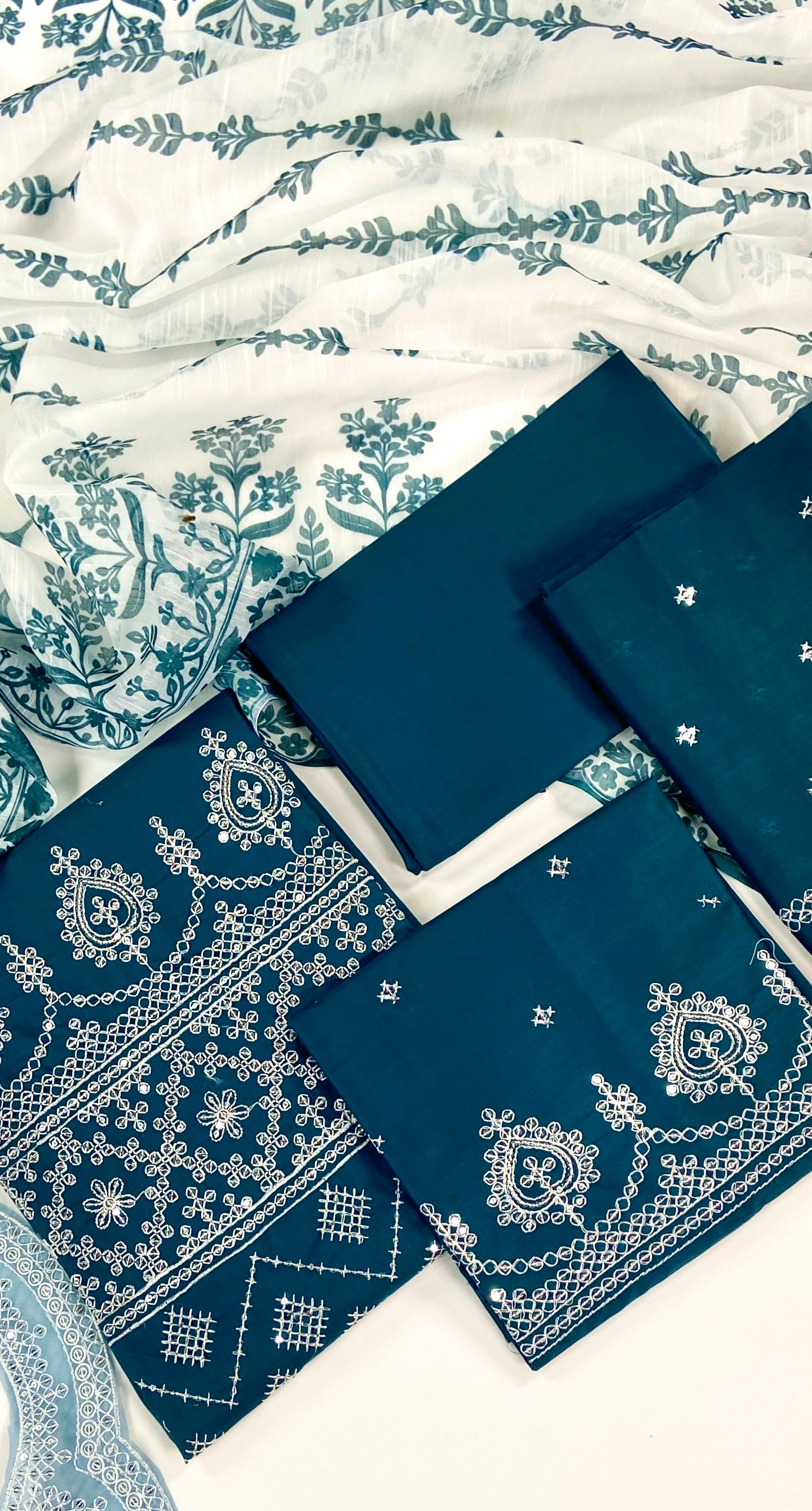 Batik Luxury Embroidered Lawn 3PC