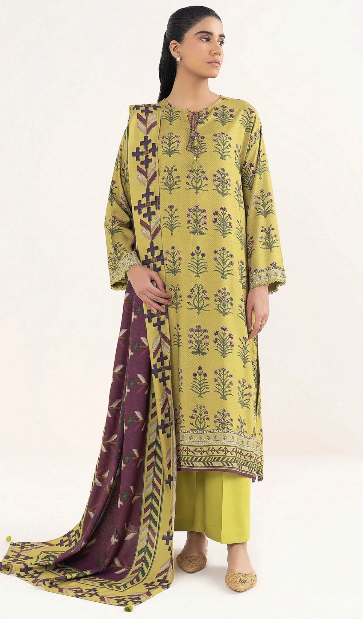 Sapphire Digital Printed Lawn 3PC