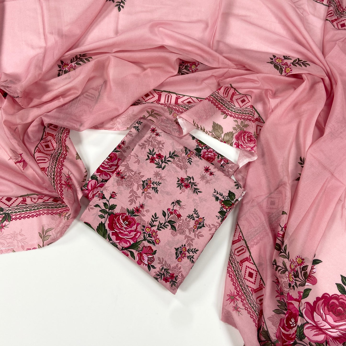 Sapphire Digital Printed Lawn 3PC