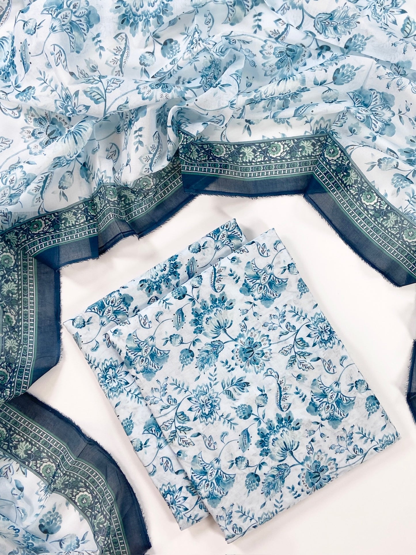 Anaya Noor Digital Printed Lawn With Voil Dupatta 3PC