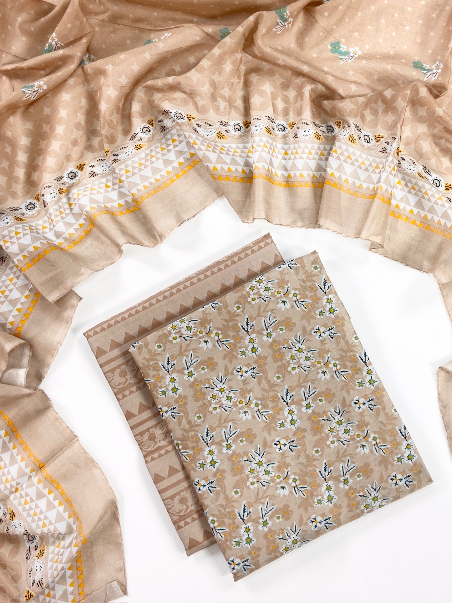 Regalia Digital Printed Lawn 3PC