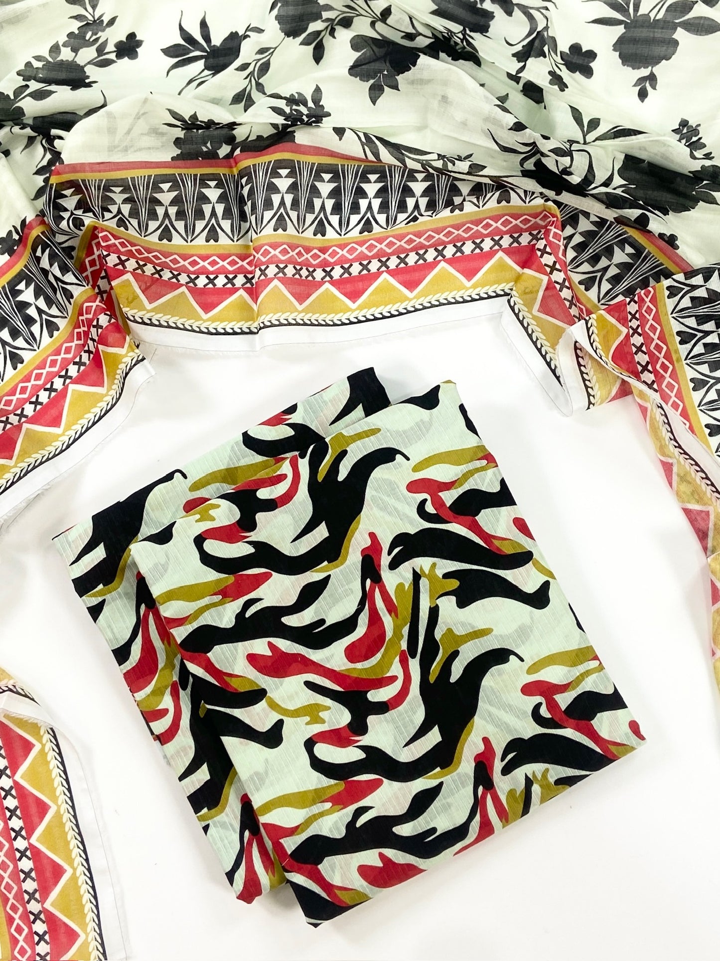 Petals & Paisley By Almeerah Premium Printed Stripe Lawn 3PC