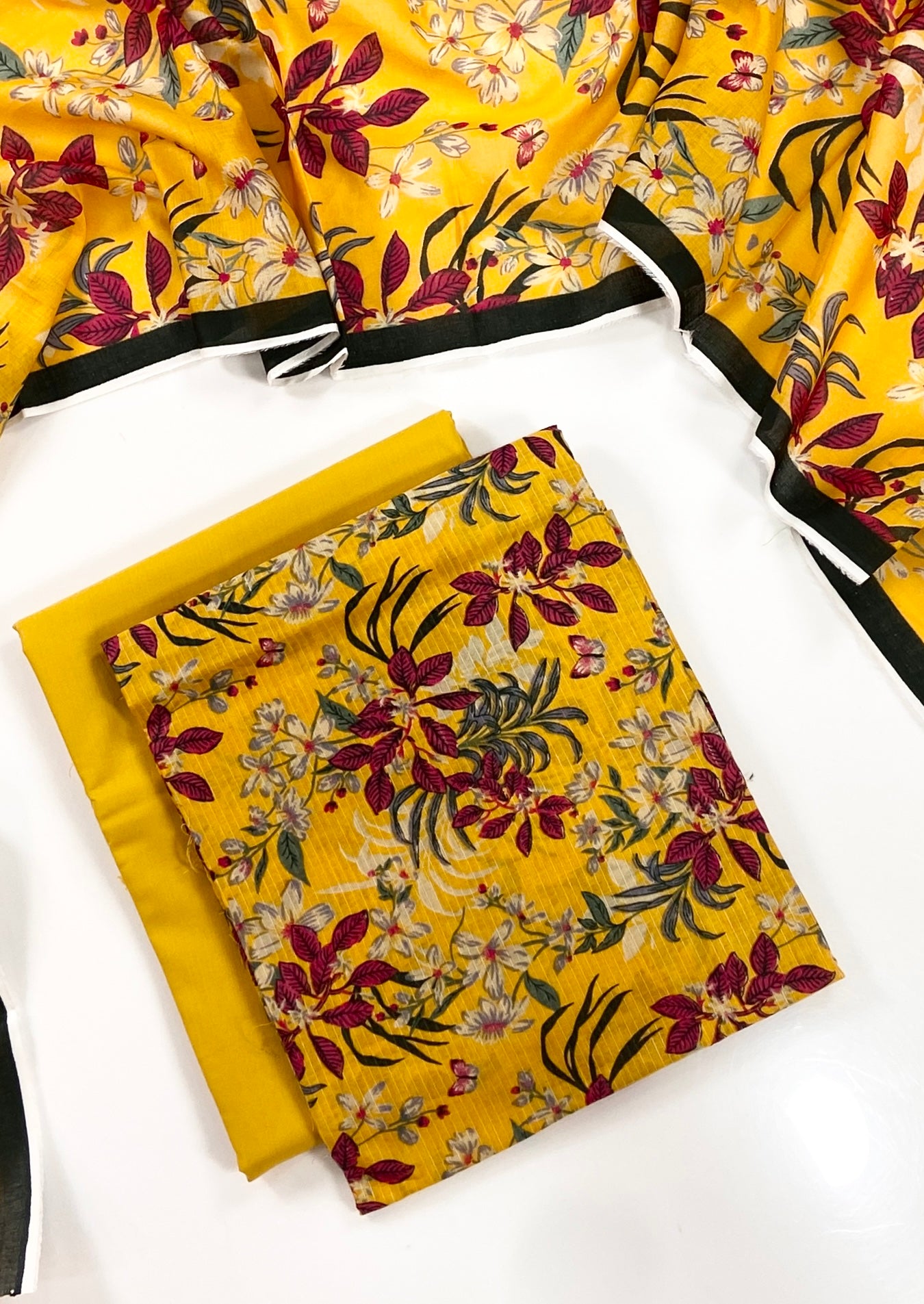Gul Ahmed Printed Doriya Lawn 3PC