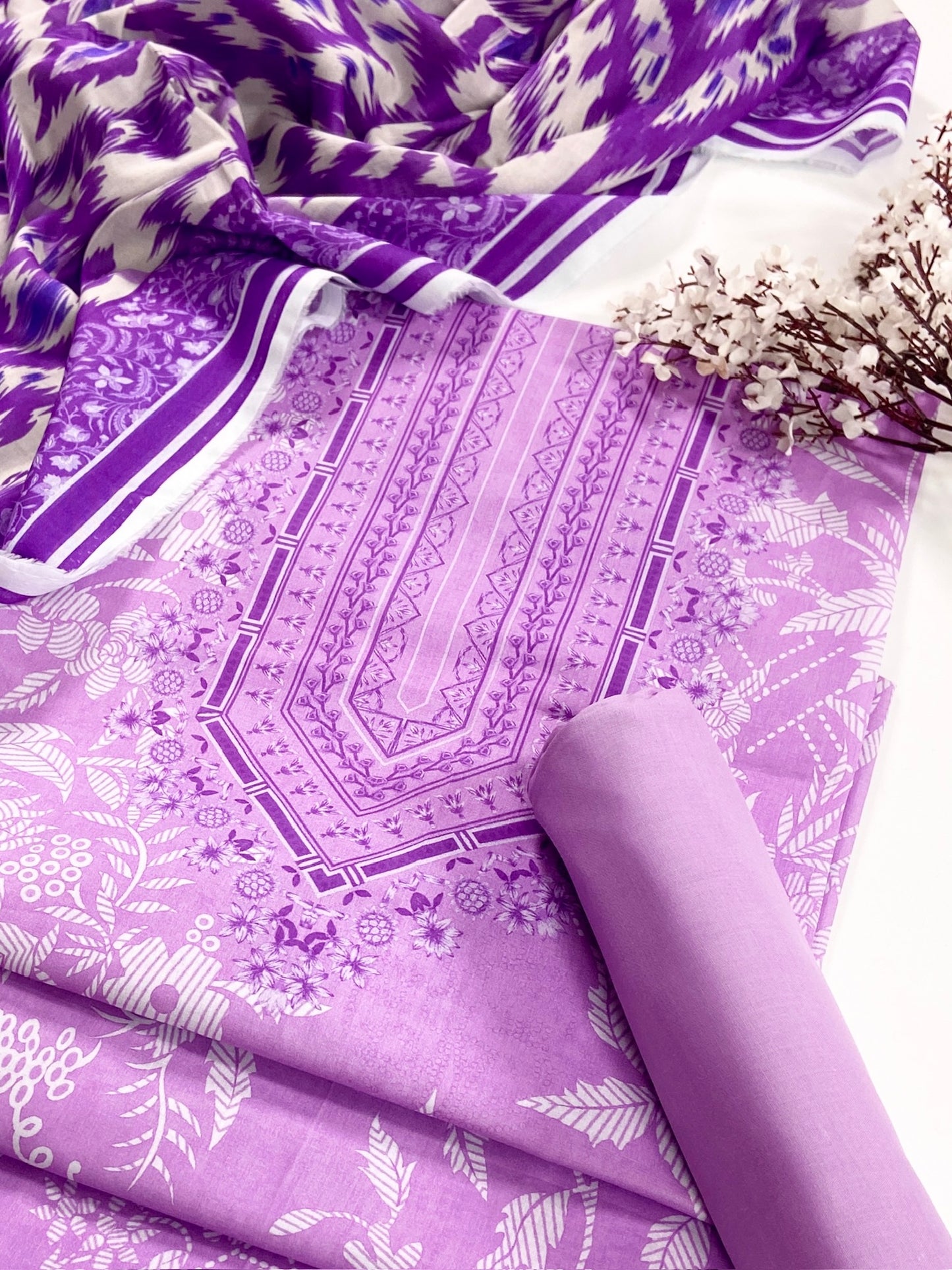 Mashaim Digital Printed Lawn 3PC