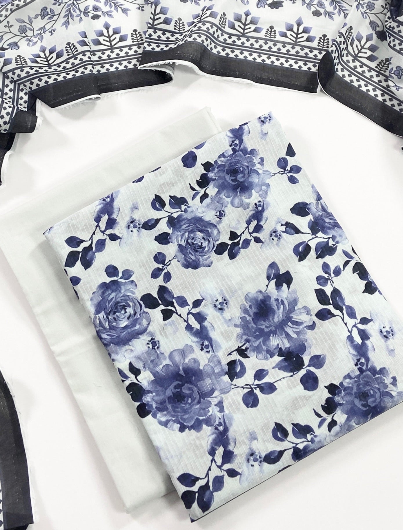 Gul Ahmed Printed Bana Dora Lawn 3PC