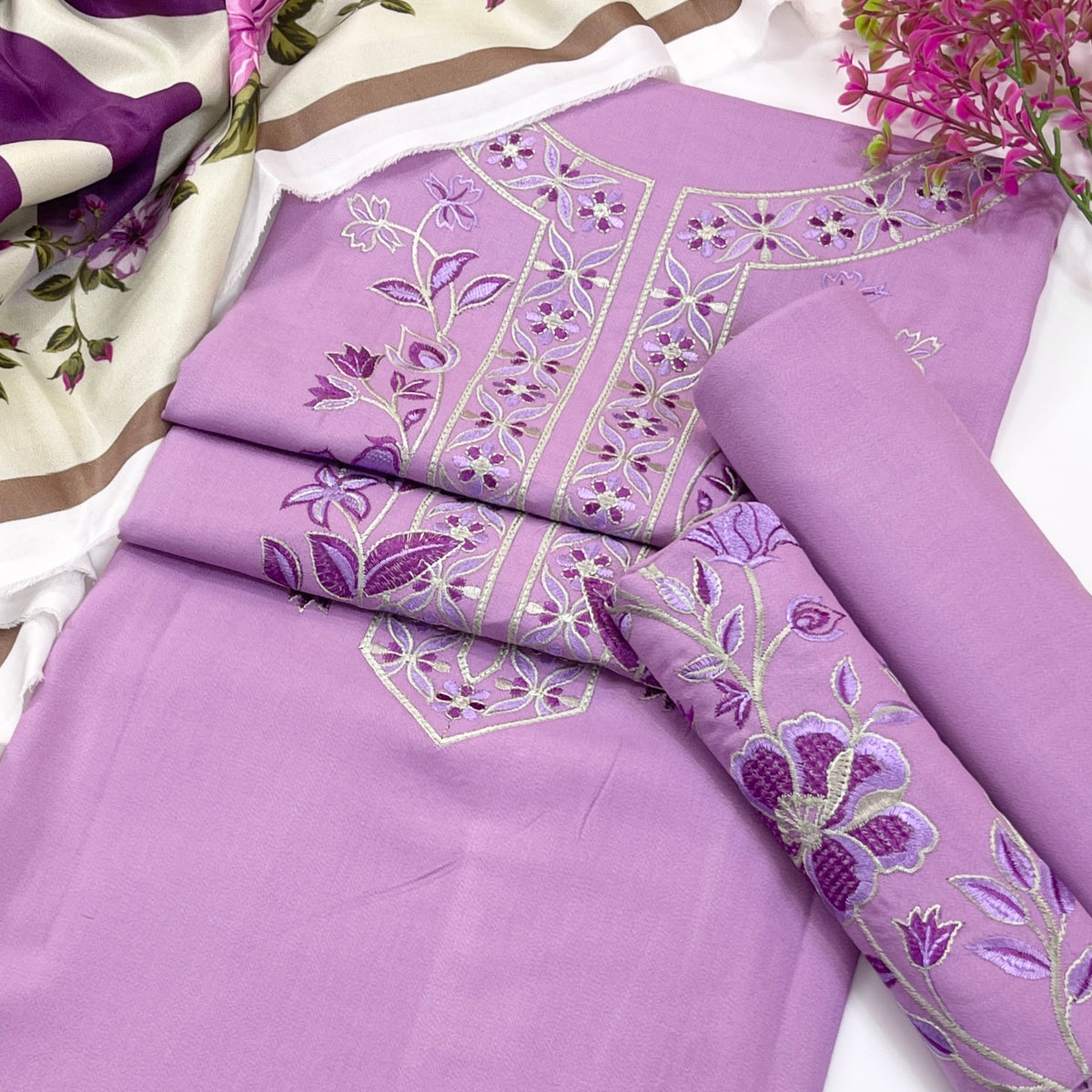 Laam Embroidered Dhanak 3PC