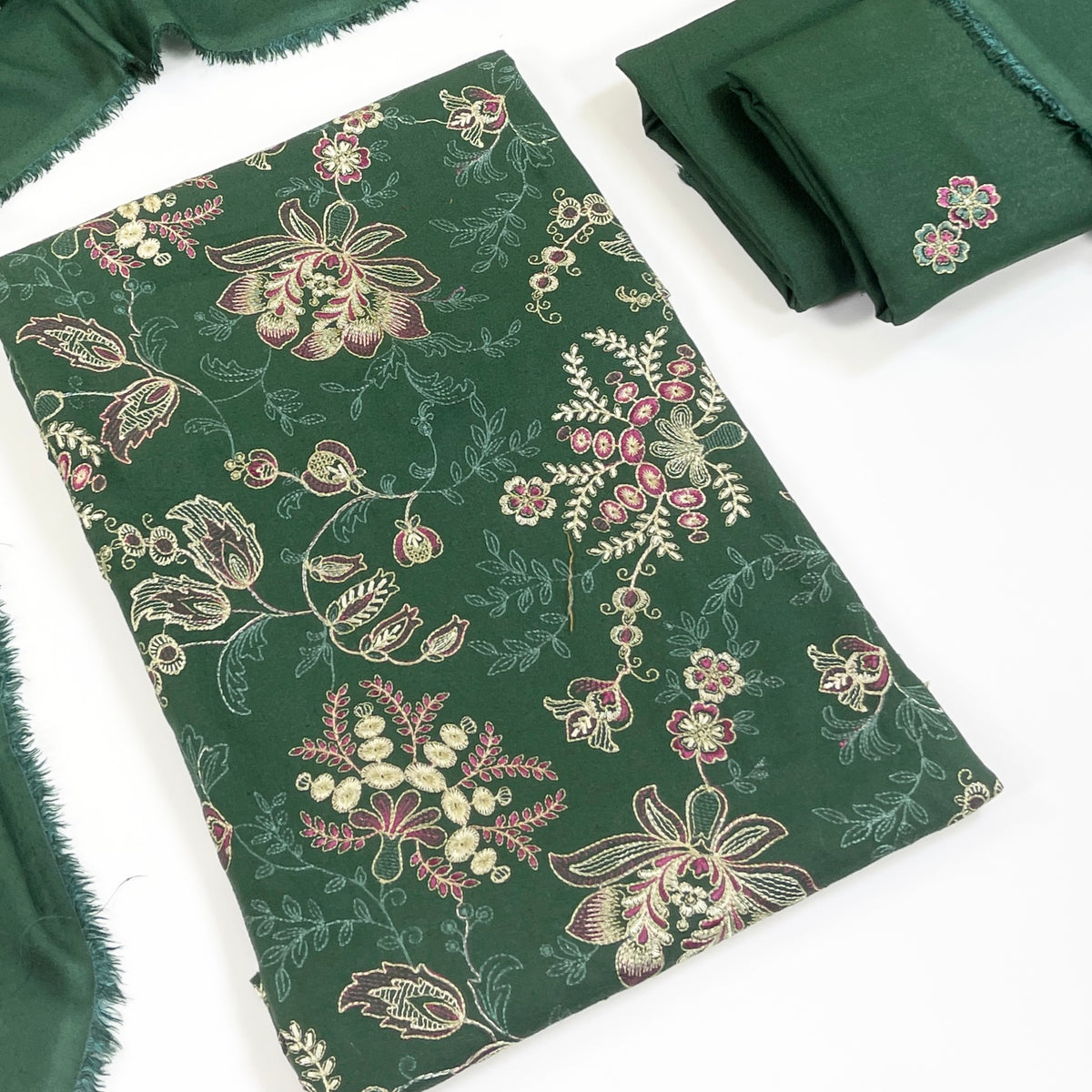 Bareeze Embroidered Karandi 3PC