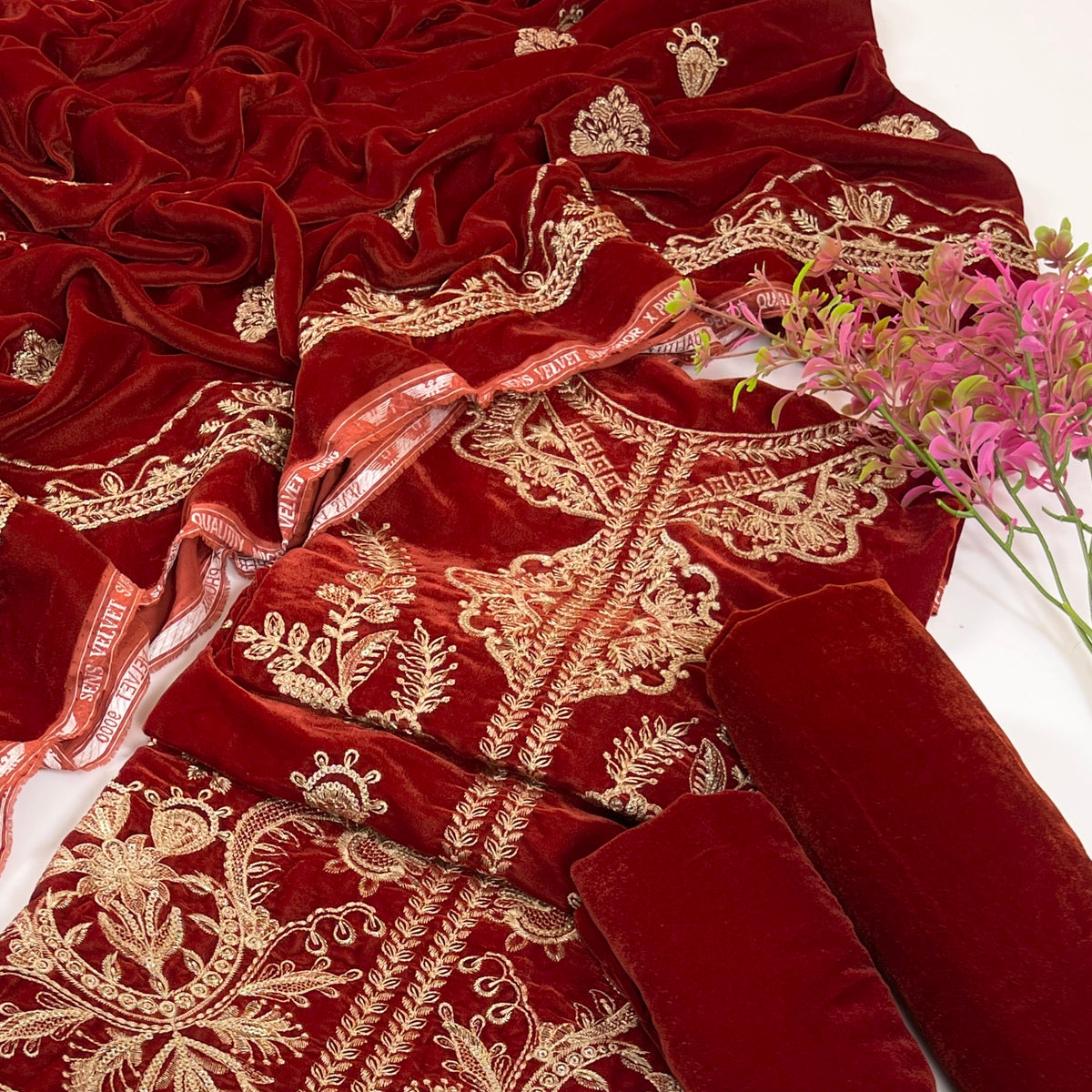 Sana Safinaz Luxury Emb Velvet 3PC
