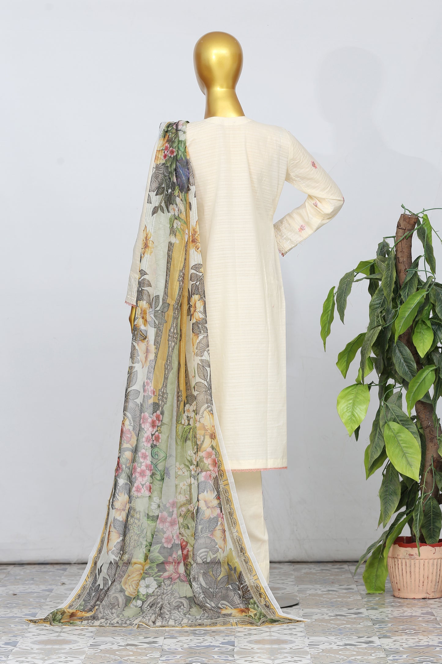 Mastani By Anaya Noor Bana Dora Emb Lawn 3PC