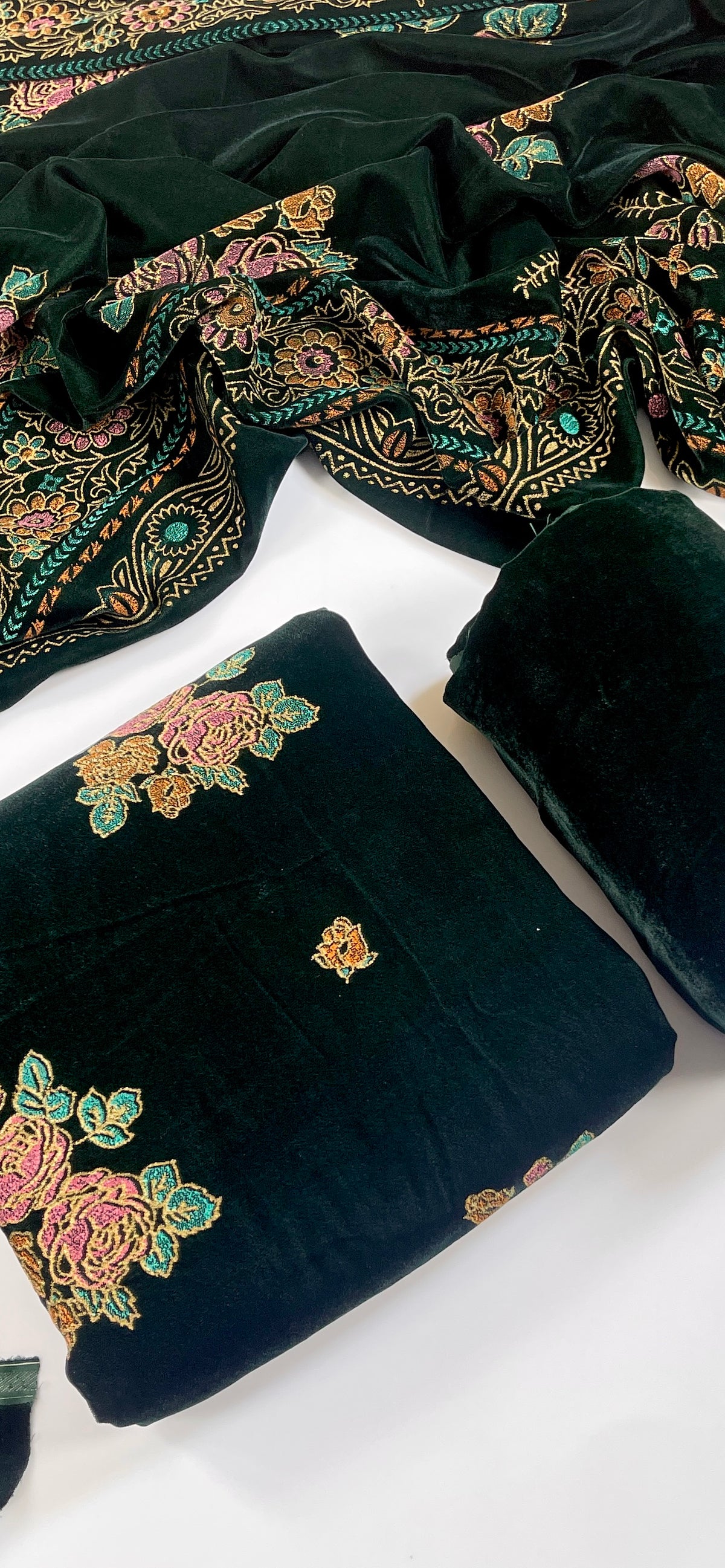 Tawakkal Premium Velvet 3PC
