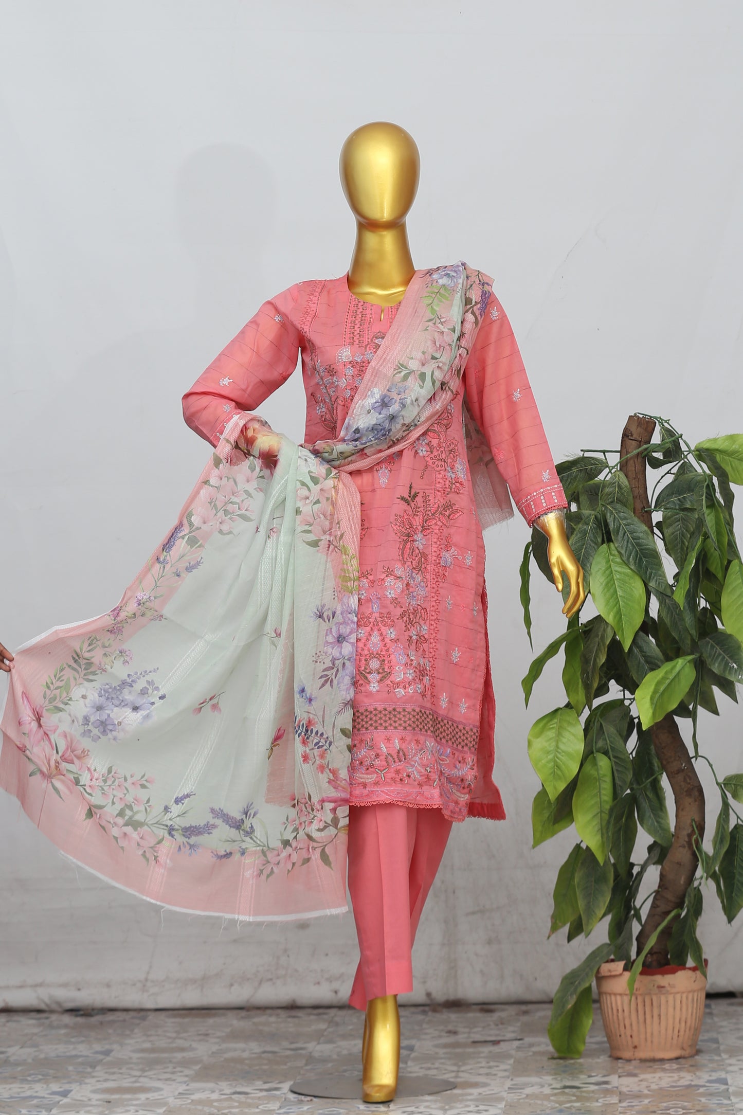 Zarqash By Anaya Noor Emb Lawn 3-PC