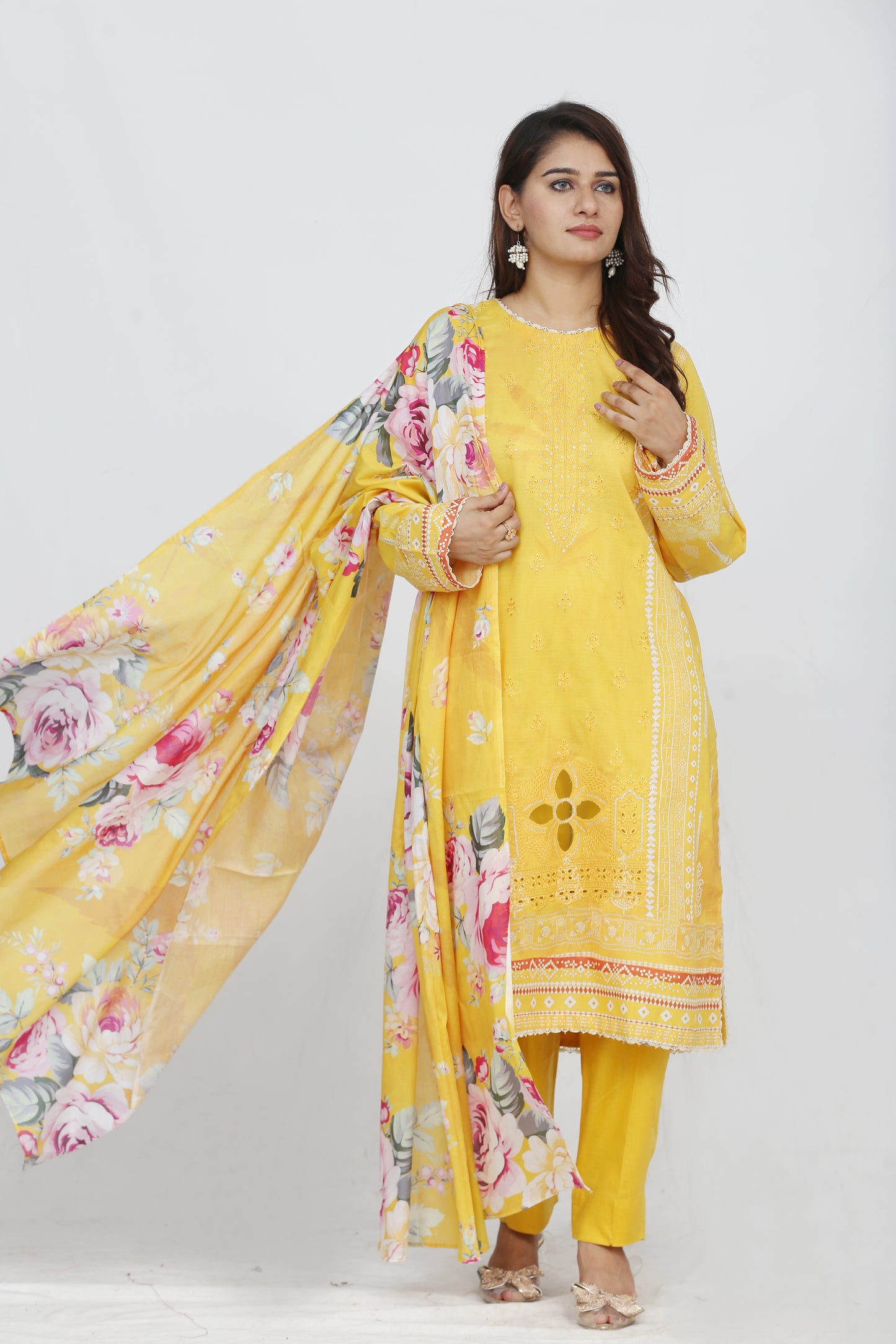 Ronaq By Anaya Noor Embroidered 3PC