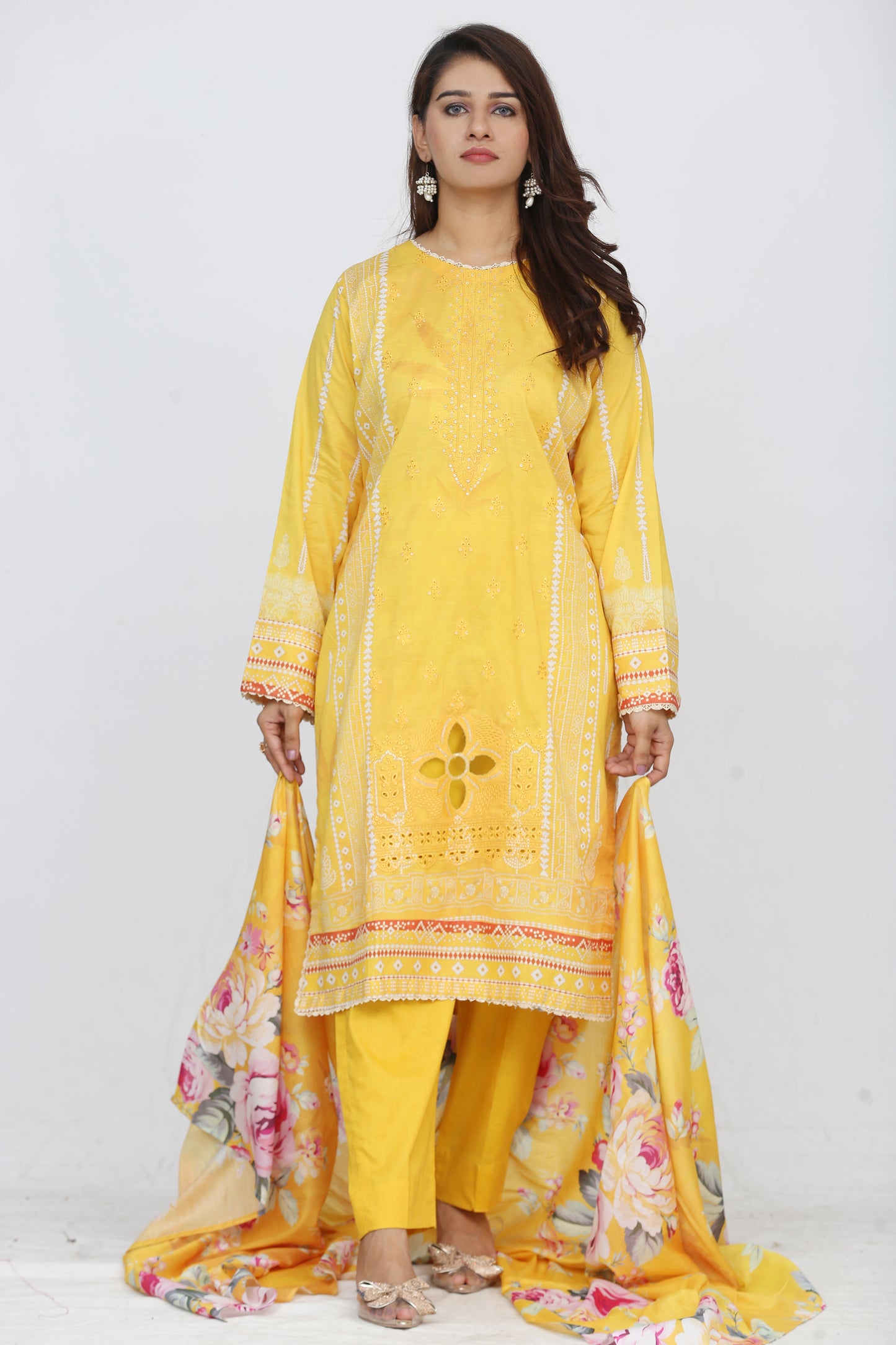 Ronaq By Anaya Noor Embroidered 3PC